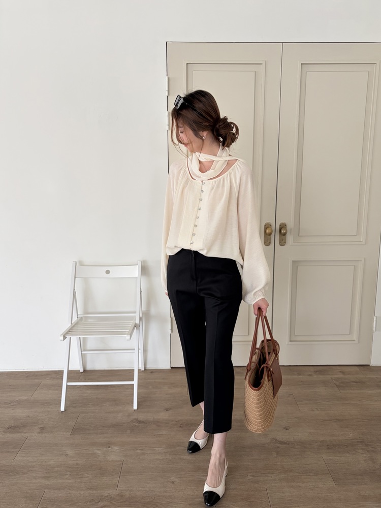 Minimal Tapered Ankle Pants (Black)