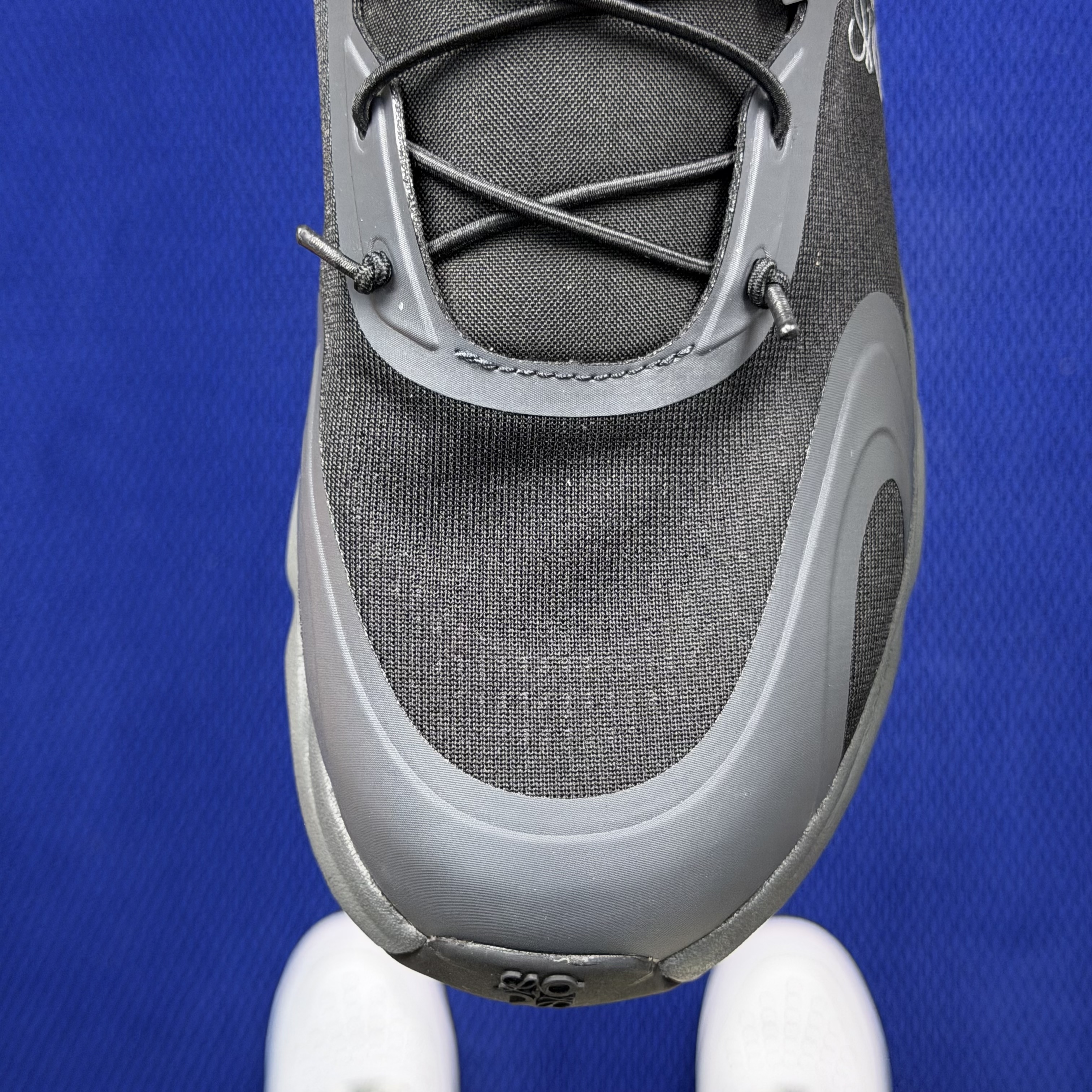 Loewe x On Cloudsolo