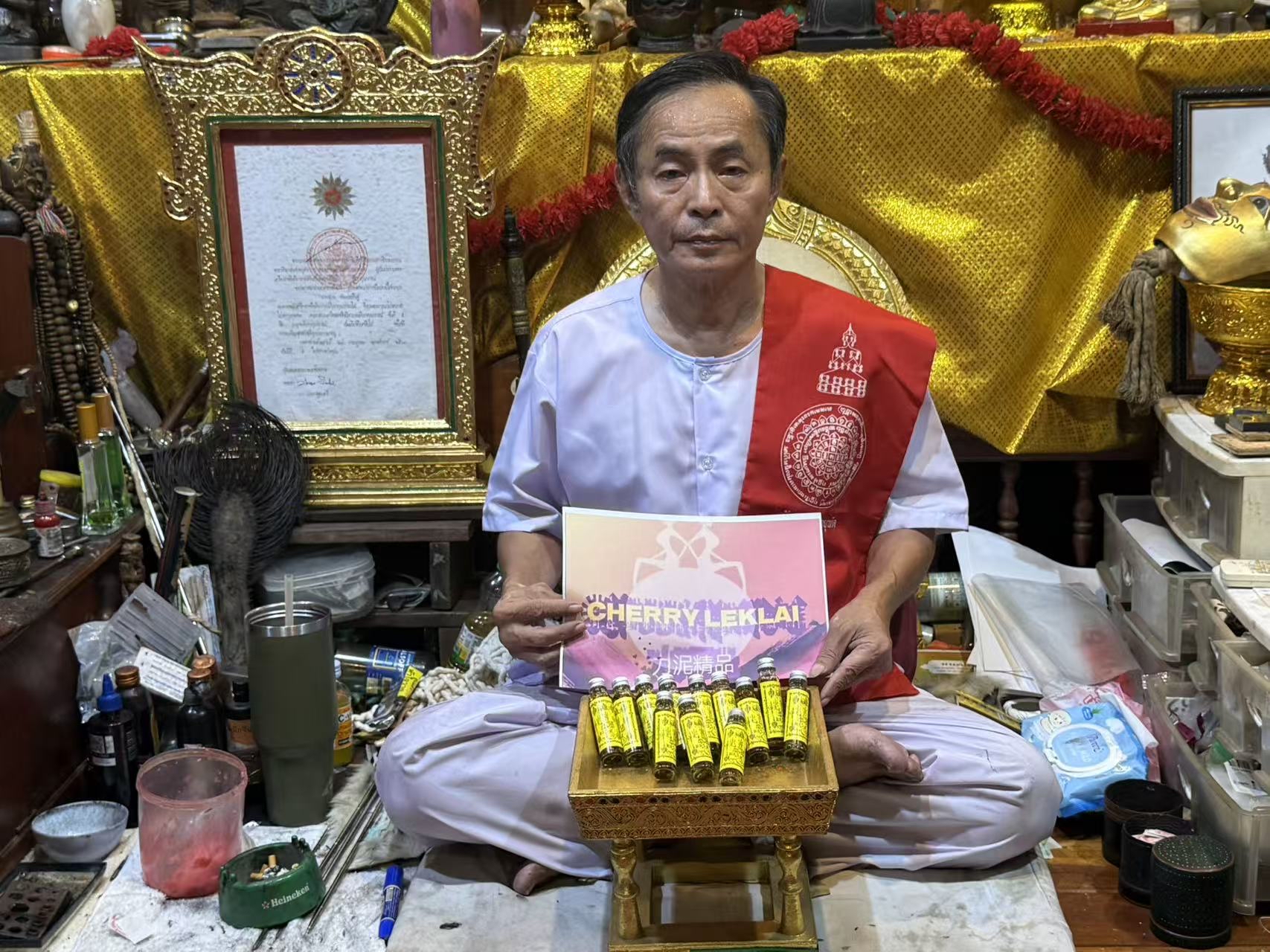 泰國著名法力大師 阿贊喬師傅 超猛的保護法油 【印拔實獨派】招財人緣油