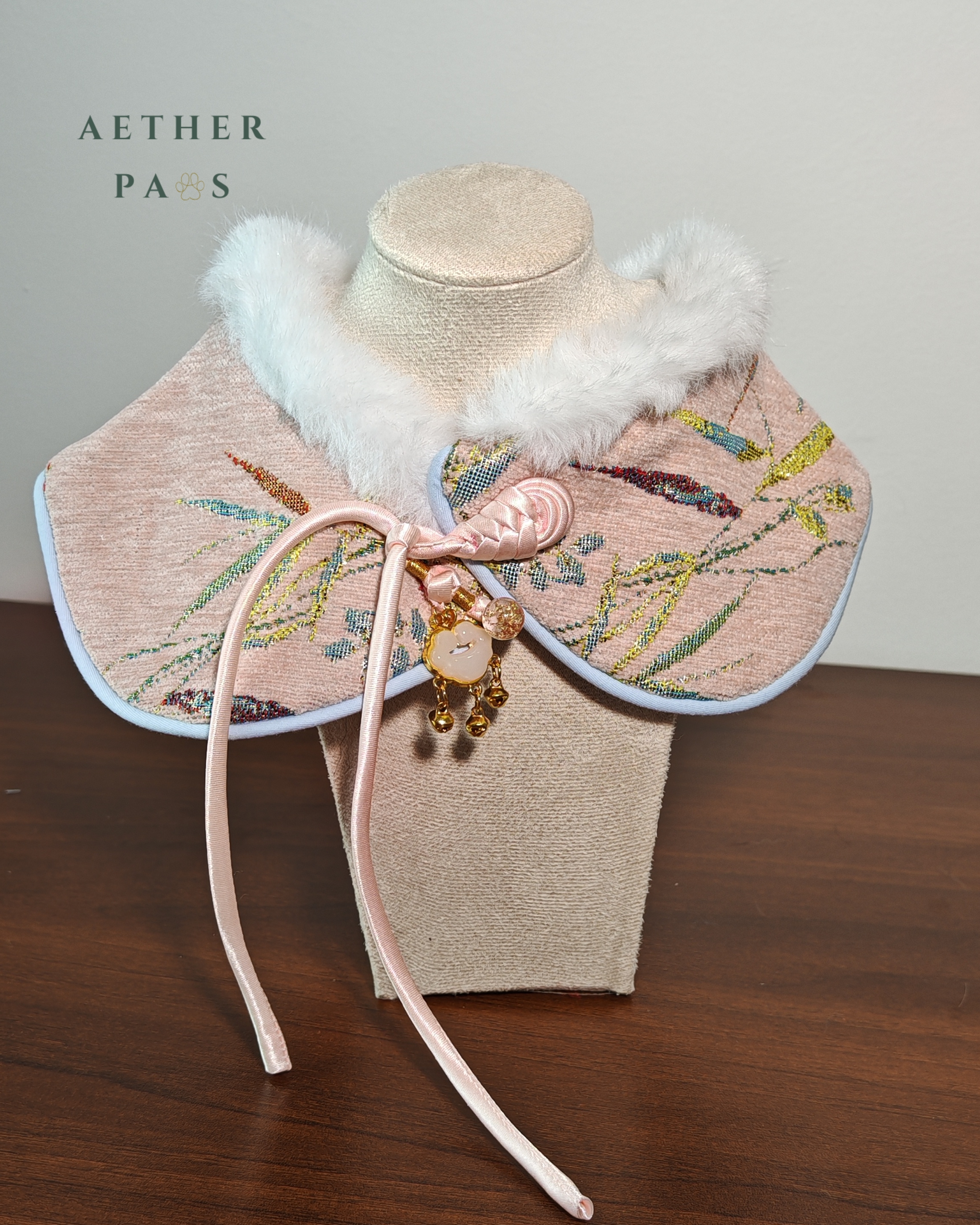 Jade & Snow Mandarin Bib