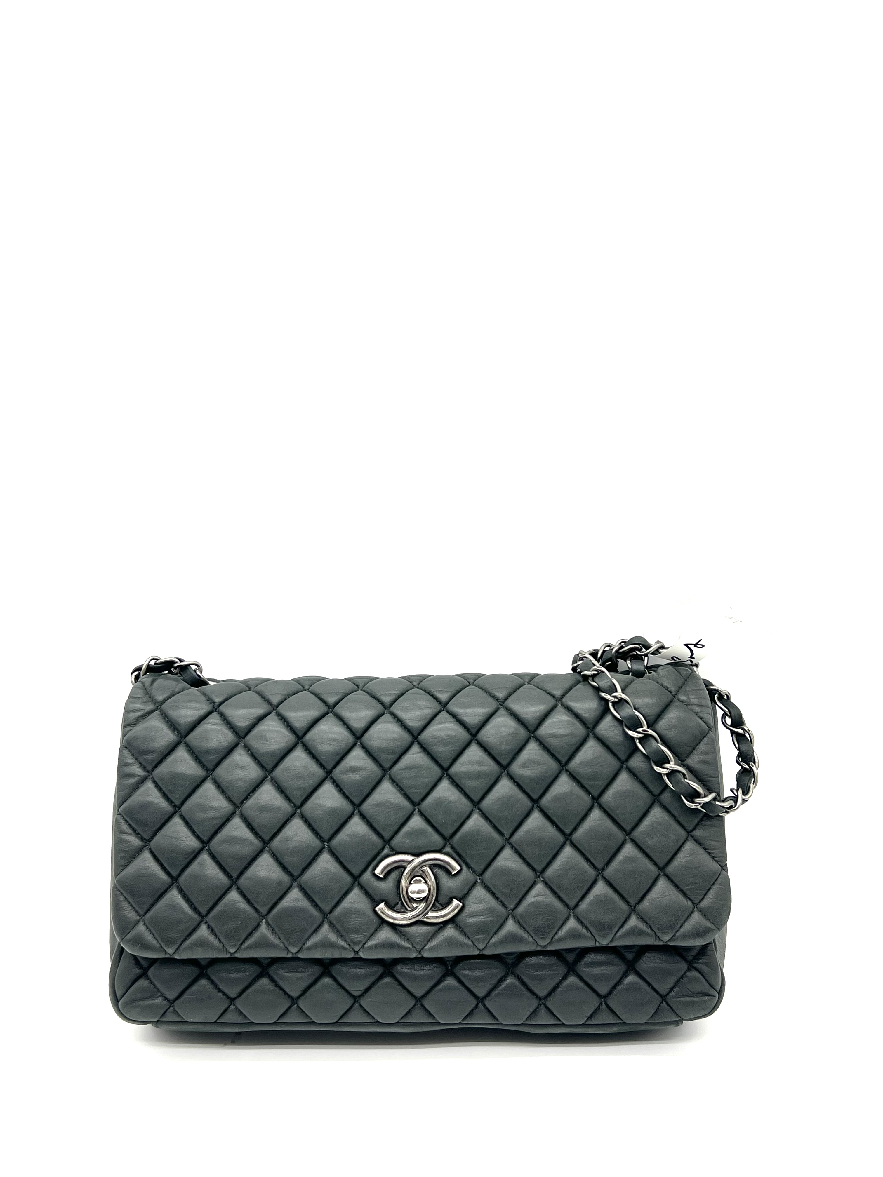 Pre-Owned CHANEL Chain Shoulder Bag / Product Code: 26051009