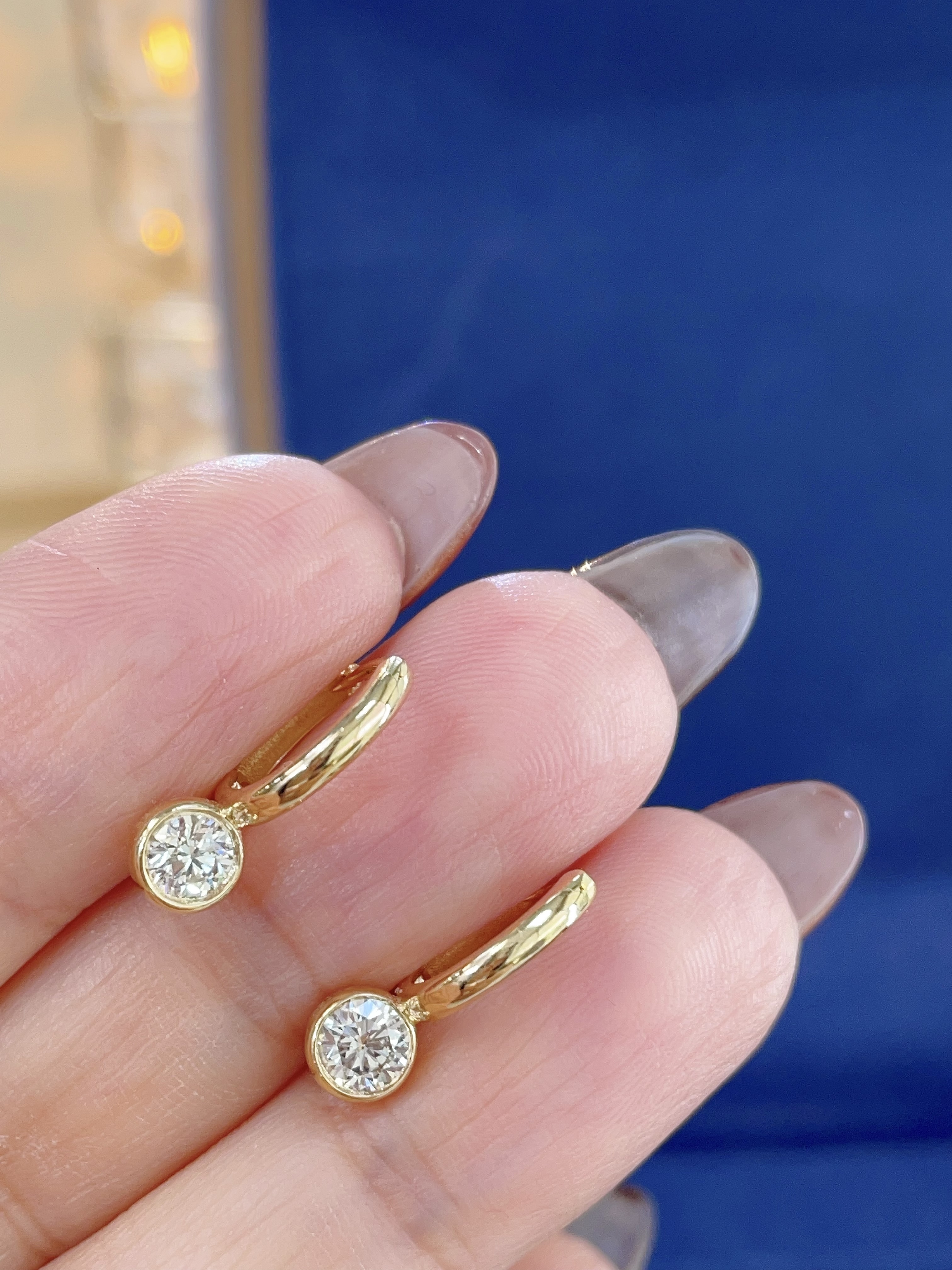 18K Diamond Earrings 