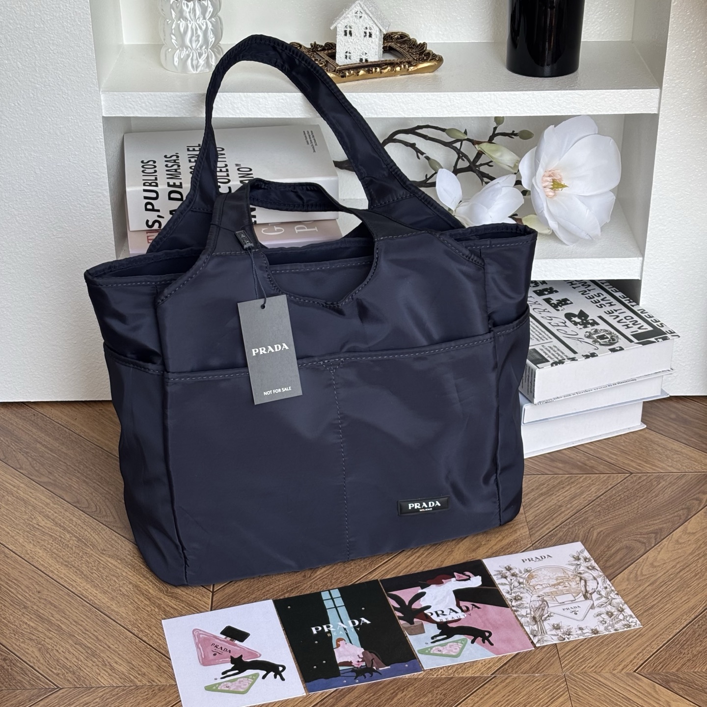 Prada 藏青色尼龍單肩包