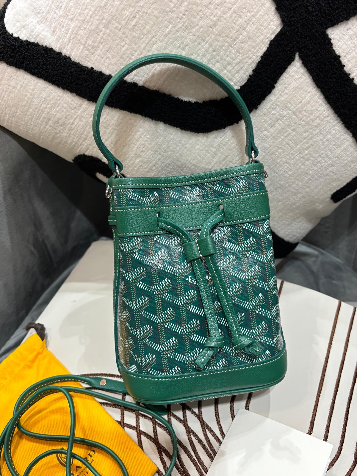 未使用品 Goyard petit flot mini bucket bag 100%Authentic, Unused 未使用品 ✅收據✅Dust bag