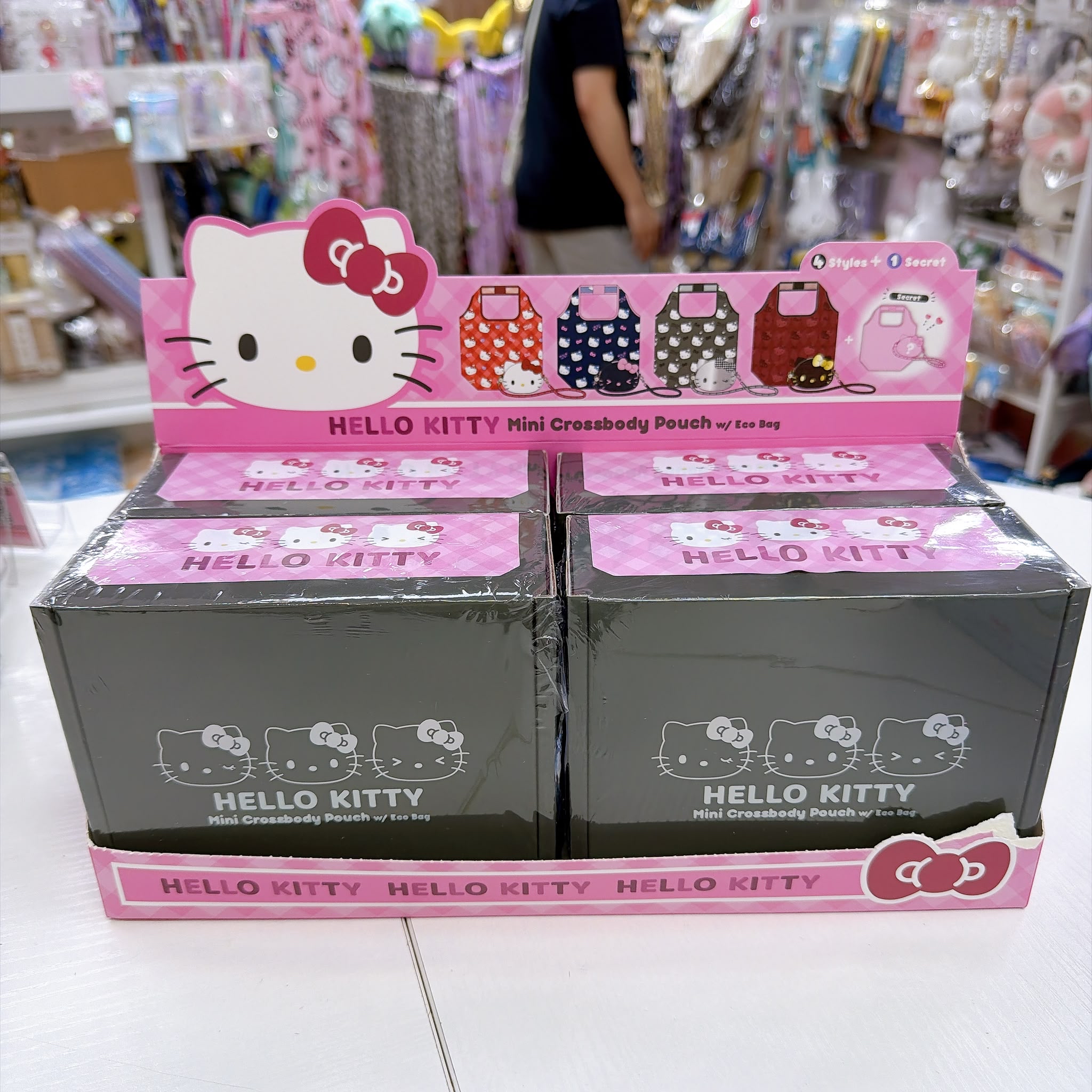 原裝行貨Sanrio Hello Kitty頭型斜孭袋連環保袋盲抽  （隨機抽出）