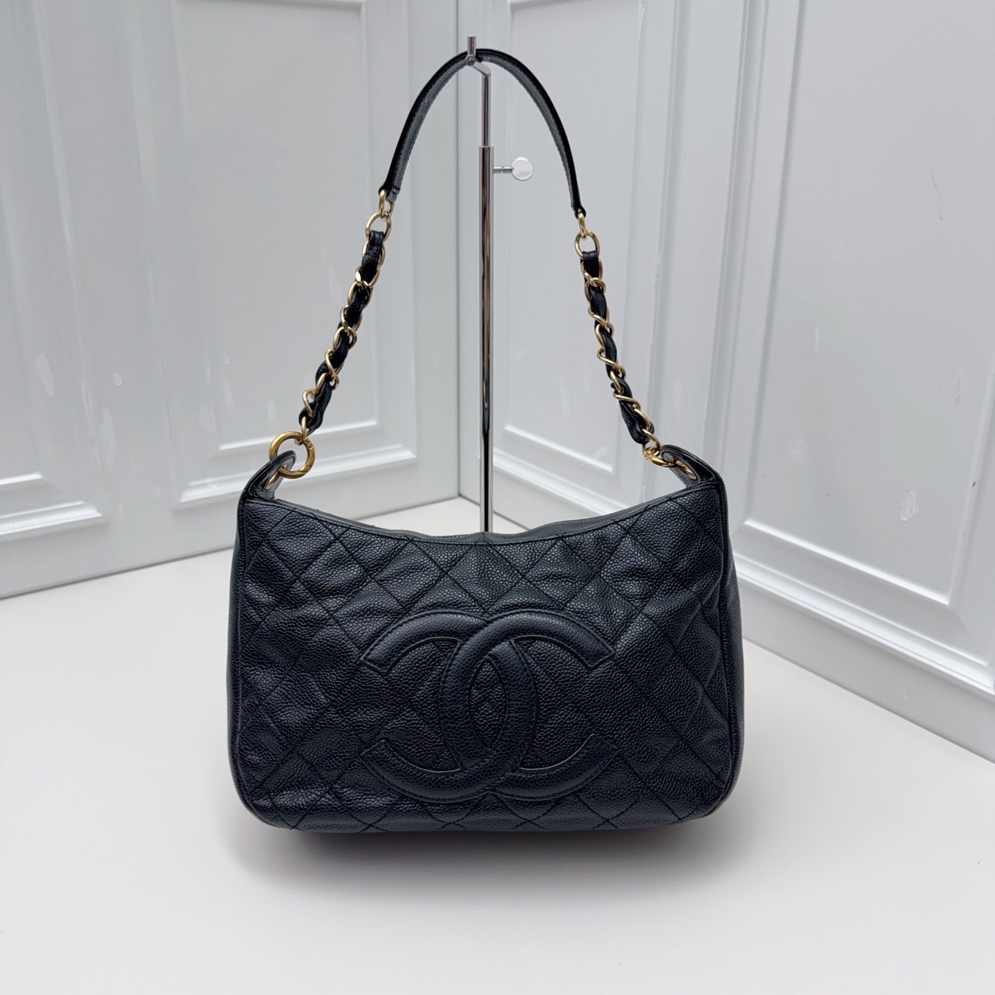 【預訂貨品】Chanel黑金荔枝皮 hobo