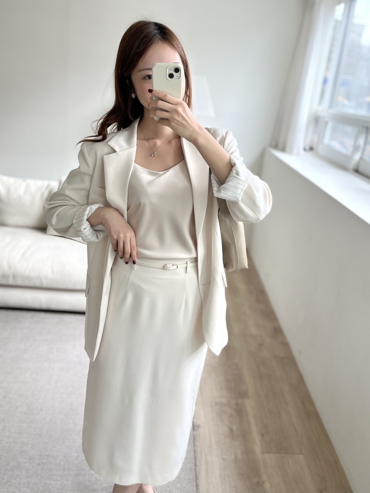 Atelier Belted Skirt (Ivory)