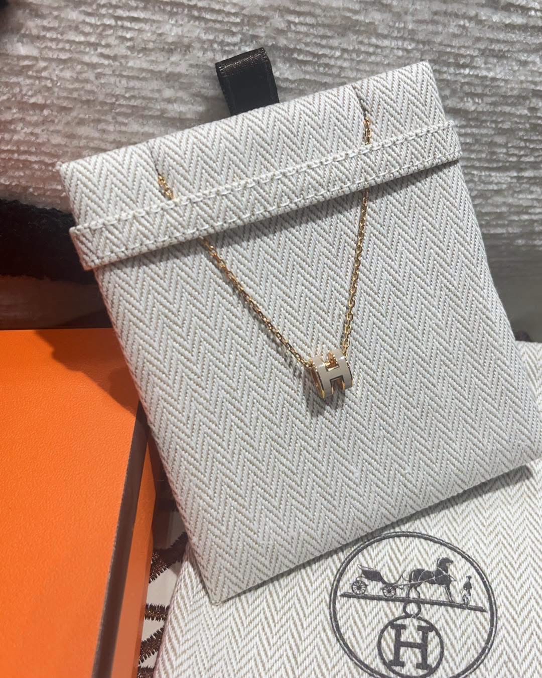 全新 Hermes mini pop h necklace 奶茶色 100%Authentic ,100%new全新 ✅塵袋✅box 