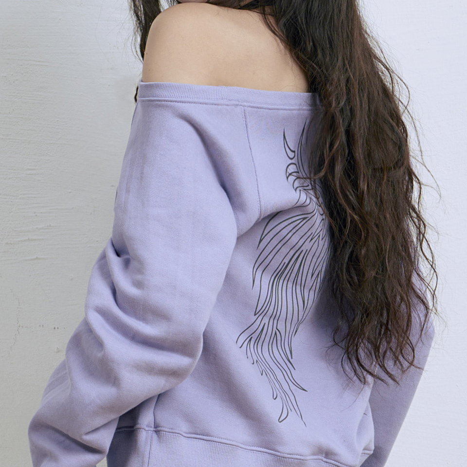 Venhit x Kuromi Off-shoulder Wing Sweatshirt (Purple)