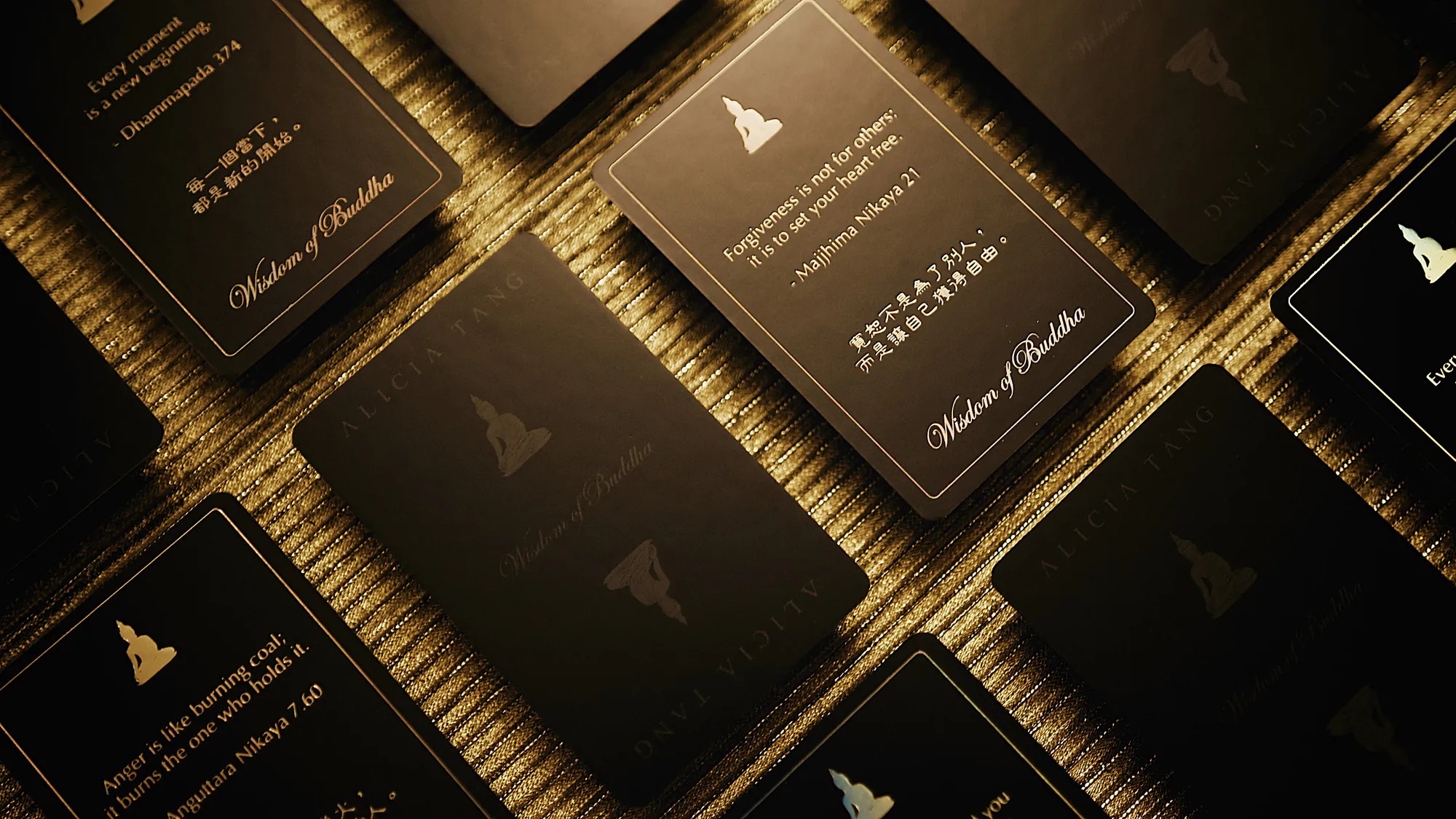 Wisdom of Buddha佛陀智慧神諭卡/ 自我肯定與療癒卡牌by Alicia Tang