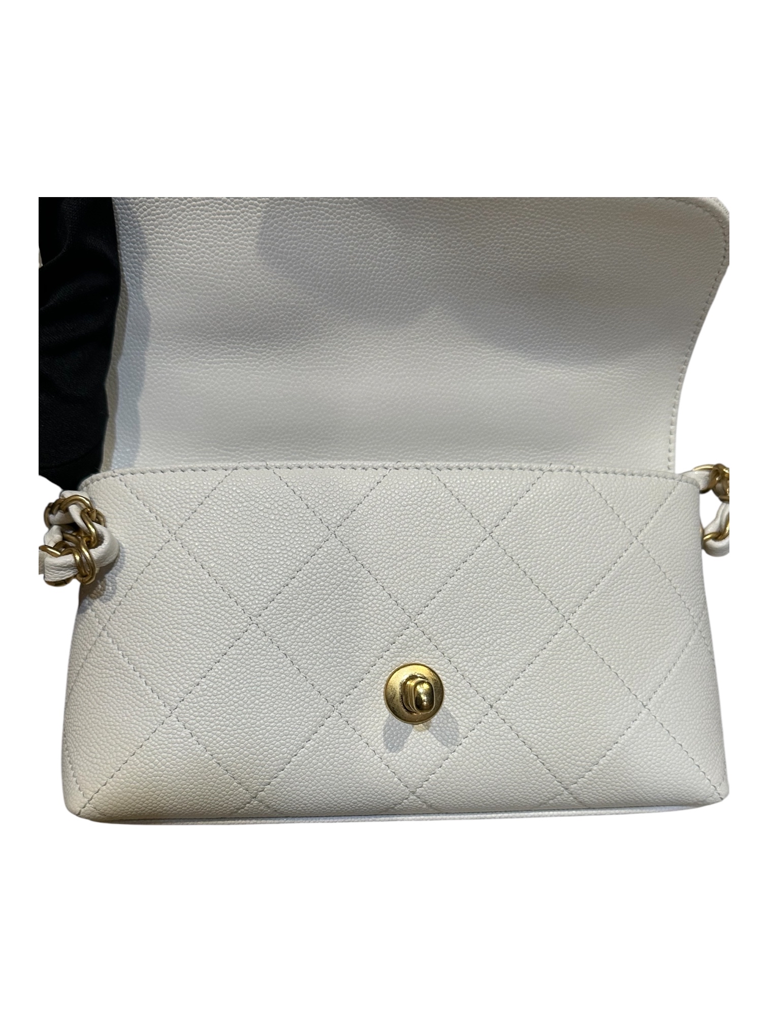 Pre-Owned CHANEL Top Handle Bag 