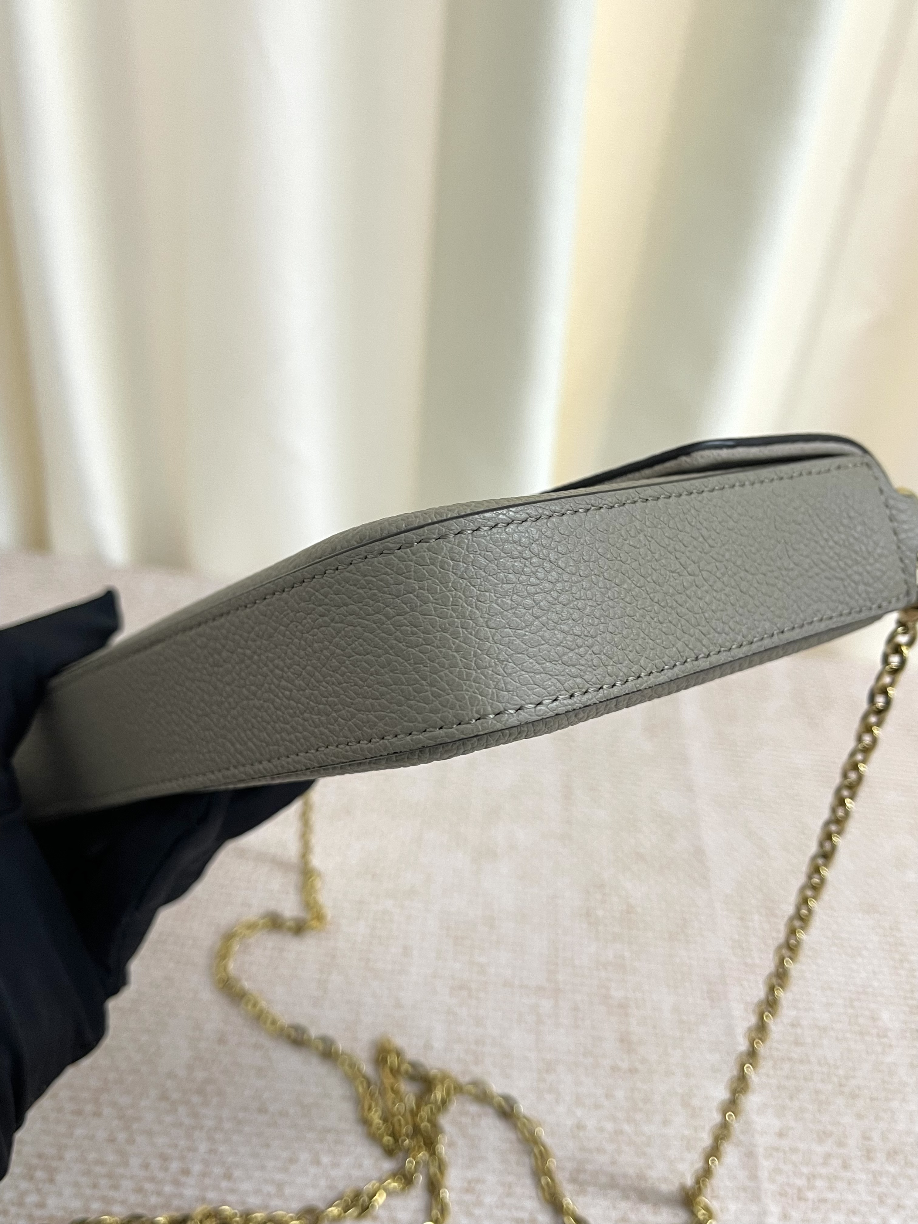 Pre-Owned Louis Vuitton Felicie Pochette / Product Code: 26021202