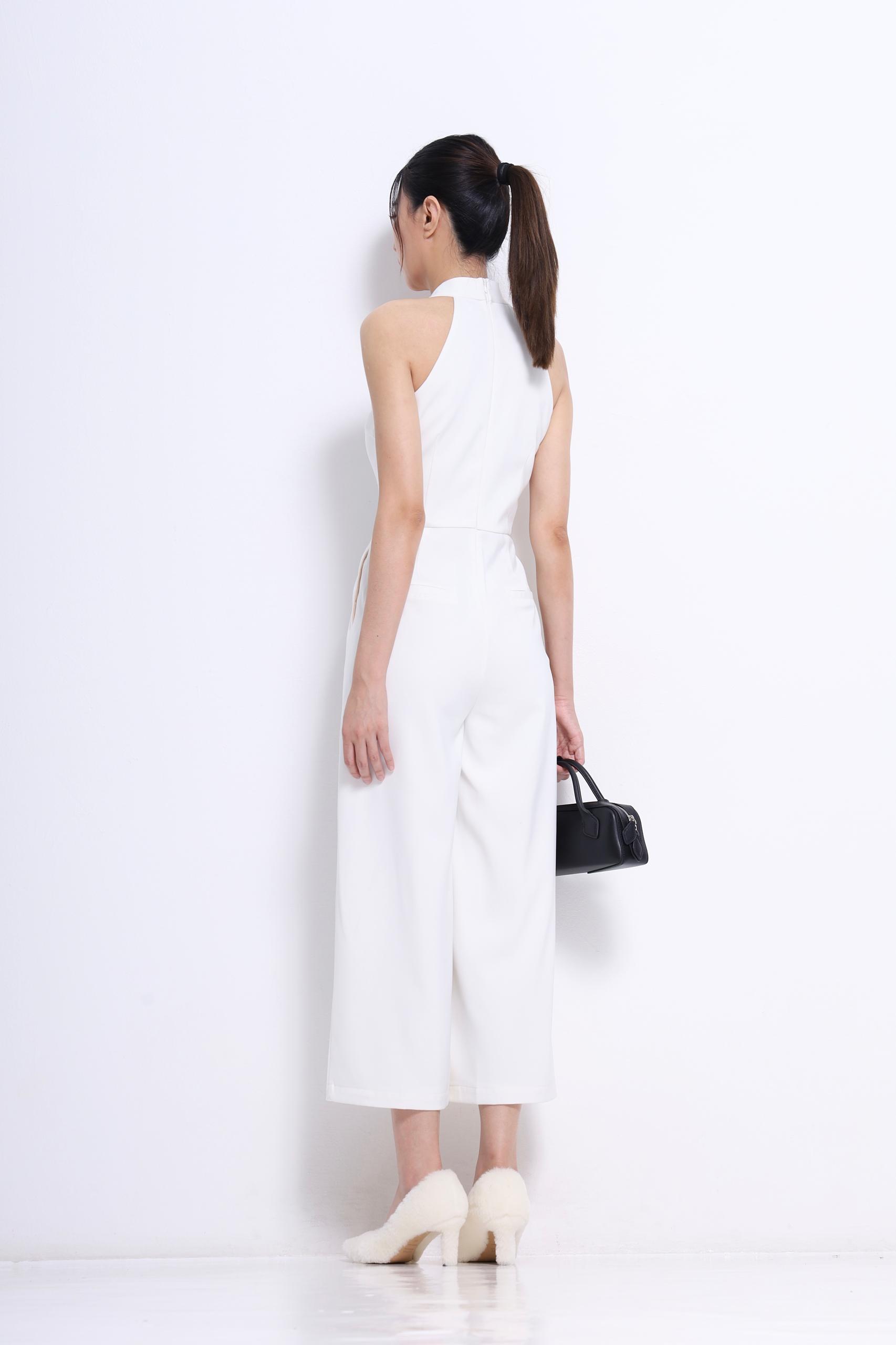 CD2144 HALTER V-NECK JUMPSUIT