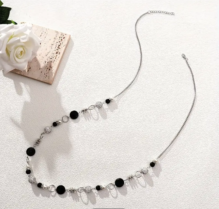 Beads And Pearls Mixed Long Necklace