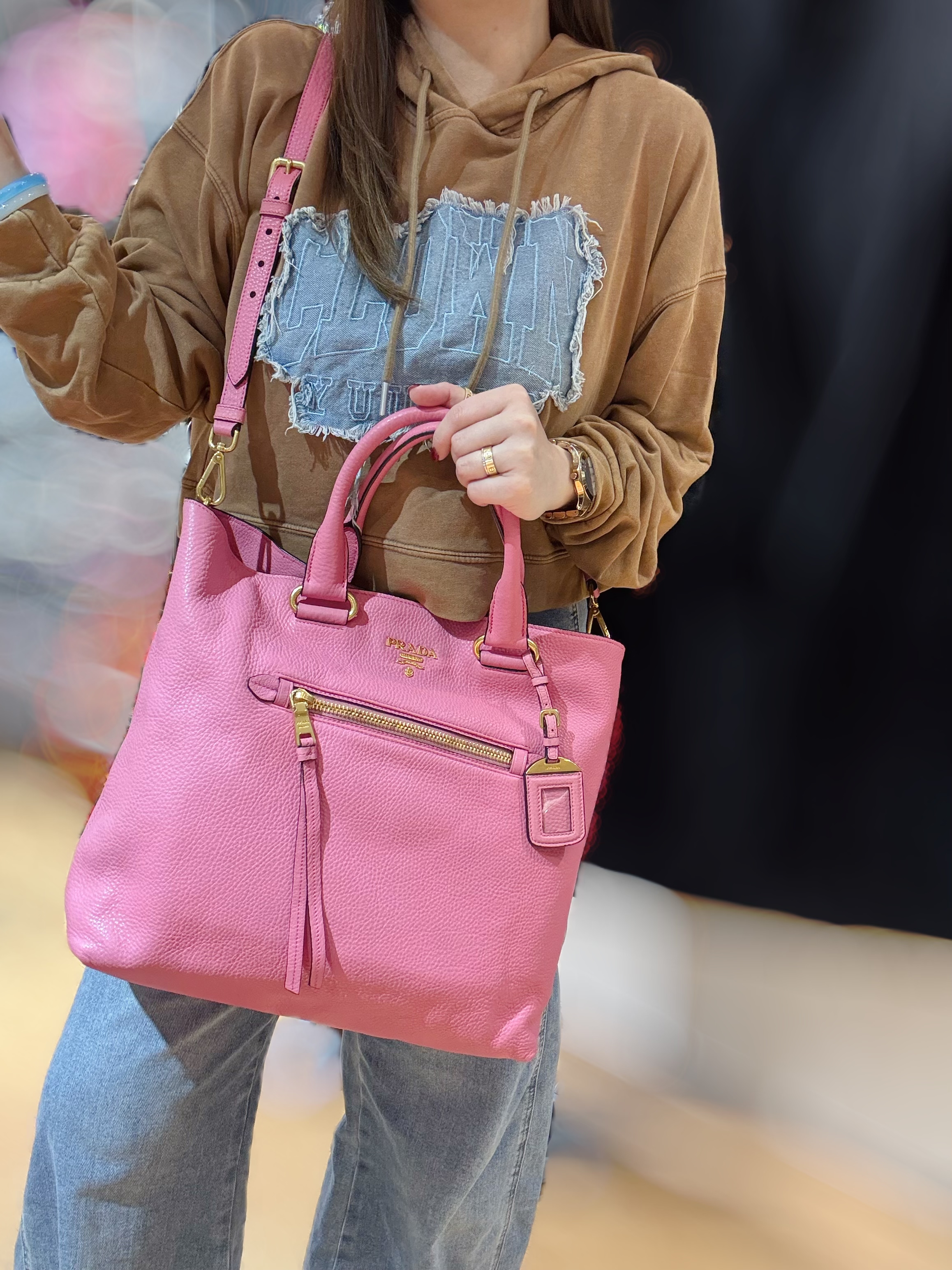 Prada leather shoppings tote pink