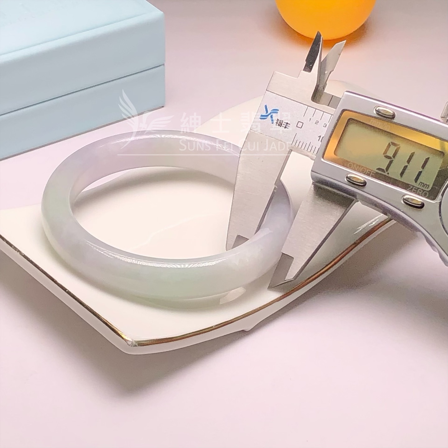 會卡春彩福鐲57.7mm