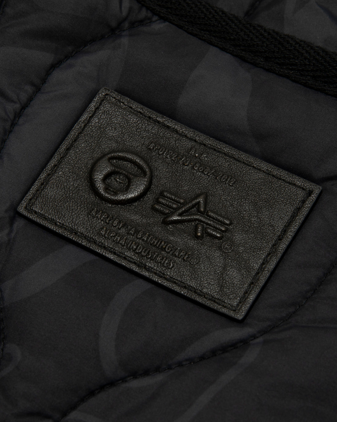 AAPE X Alpha Industries Modular Padded Lining Jacket (9816XAR)