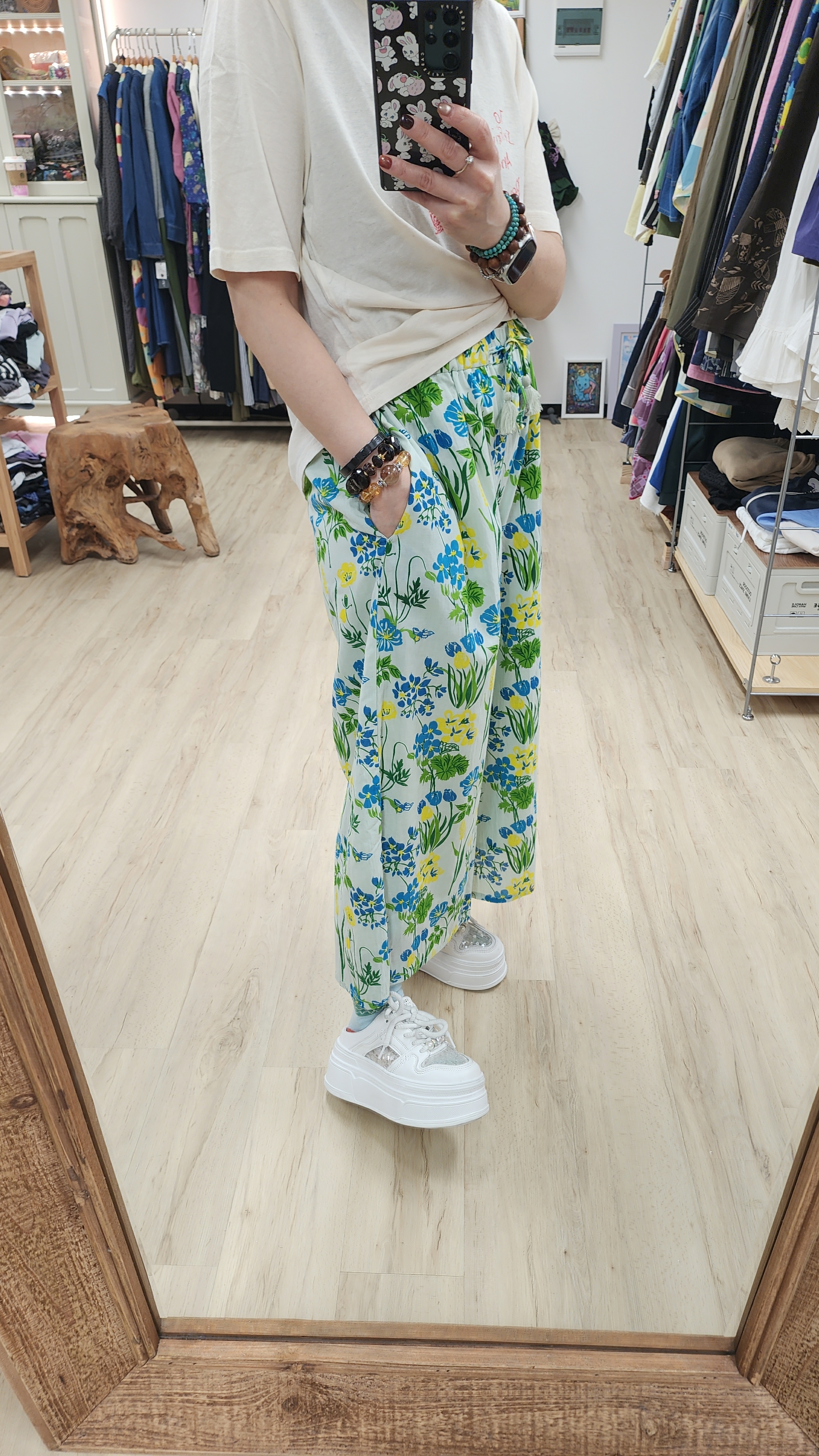 日牌粉藍花花圖案棉麻橡筋褲