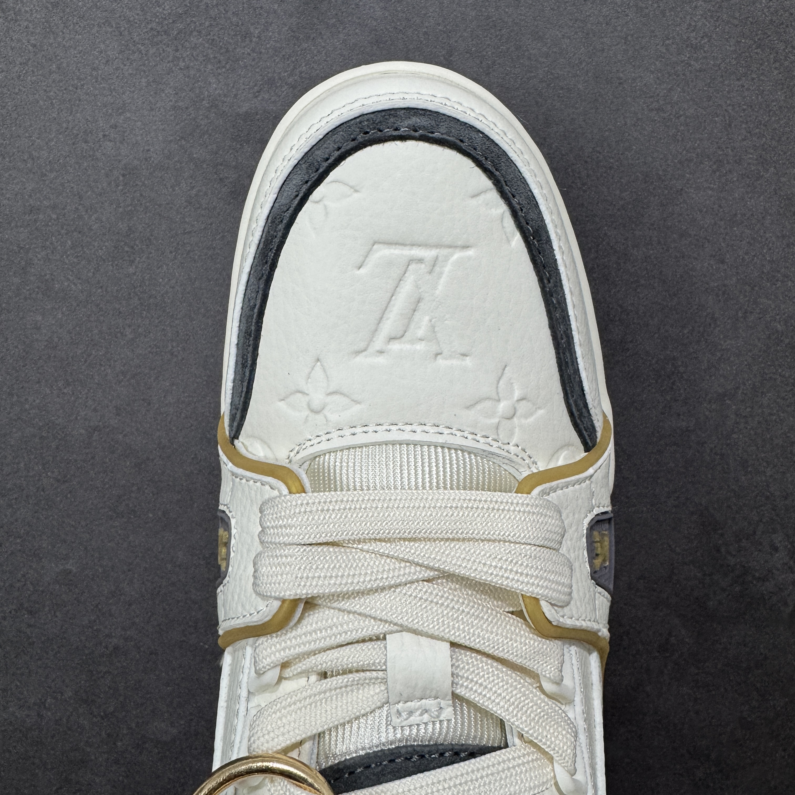 Louis Vuitton LV Trainer