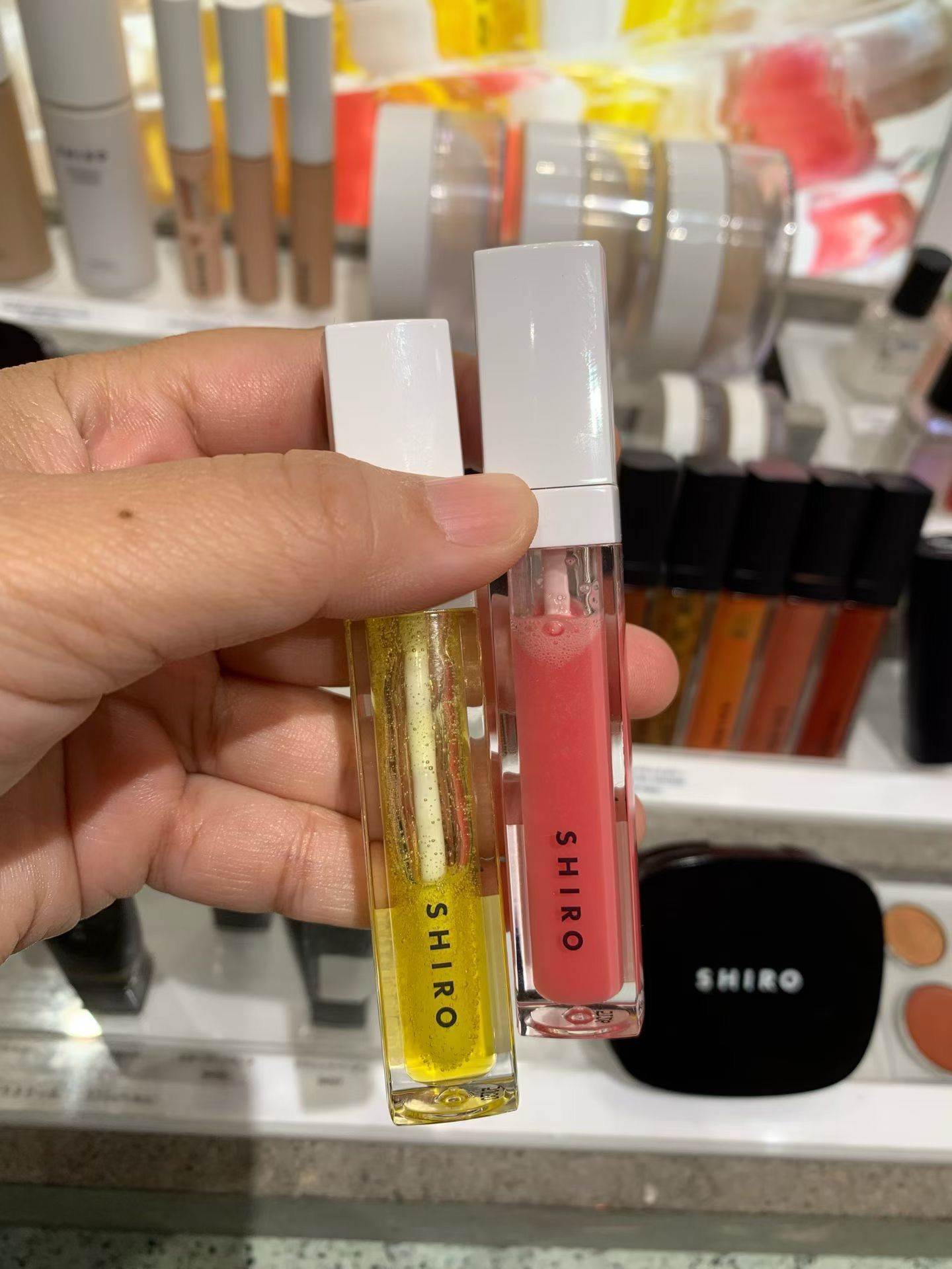 仲有shiro粉色玫瑰🌹唇部精華 第二天死皮全無 潤唇護唇 非常天然清新