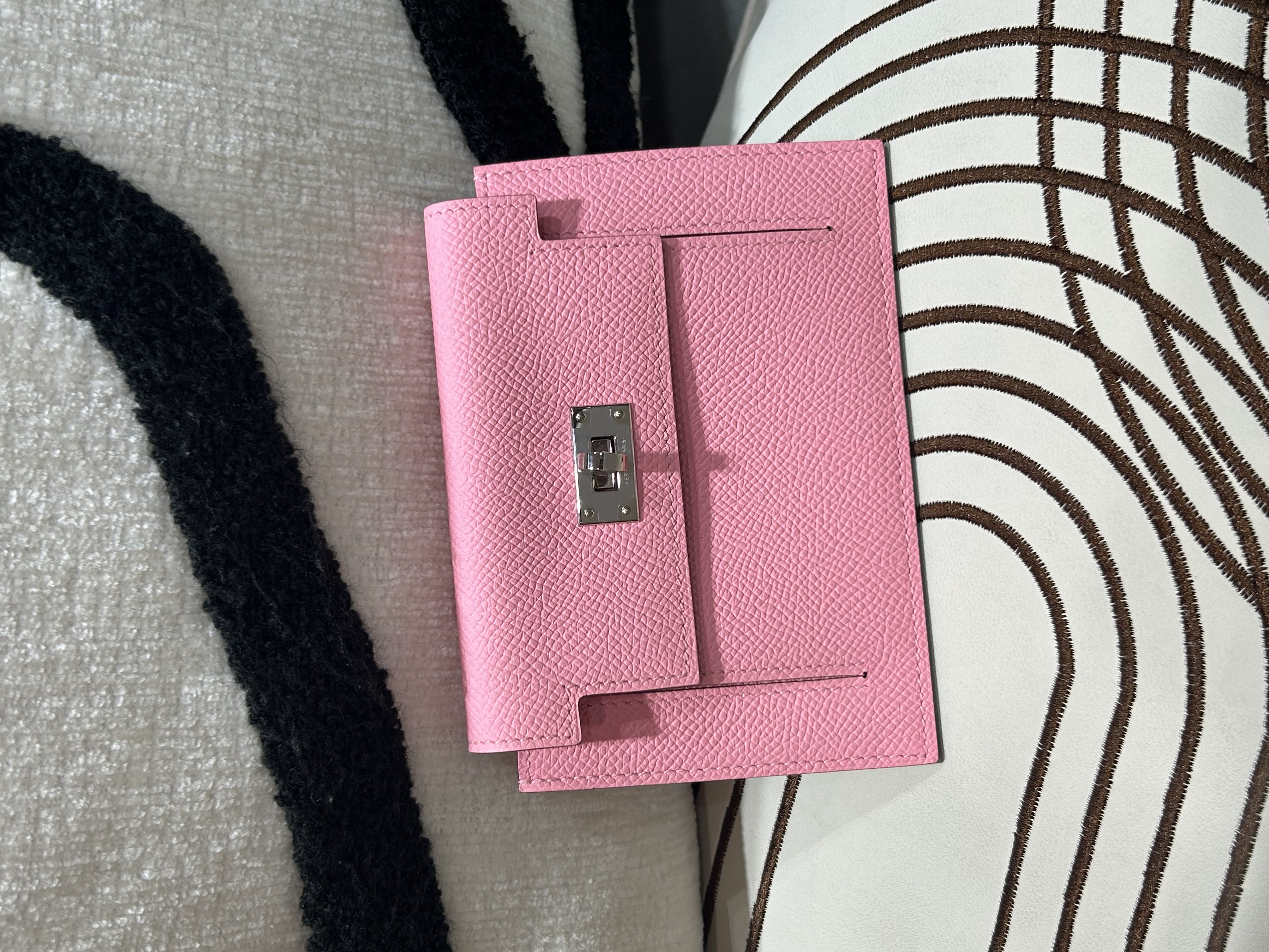 未使用品 Hermes Kelly pocket wallet 銀扣 100%Authentic ,unused✅box 
