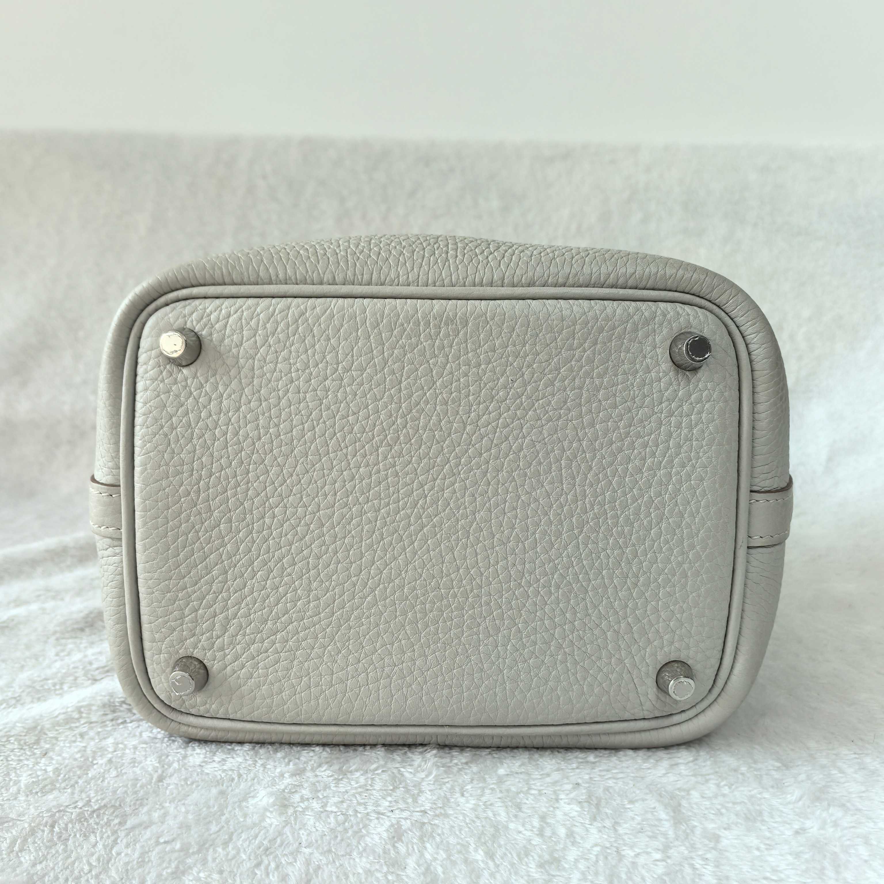 Pre Owned Hermes Picotin P18 / Z stamp