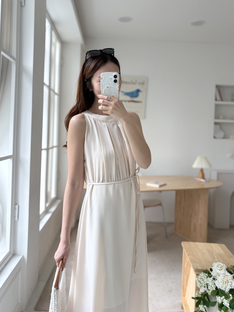 Pleated Halter Maxi Dress (Ivory)