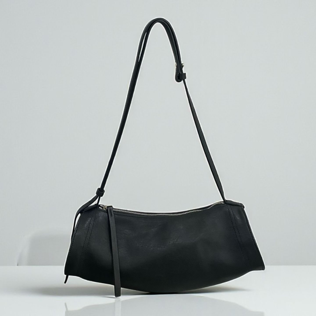 【新品牌Lampas】預訂_Soft Lambskin/Suede Curved Cylinder Bag By Lampas
