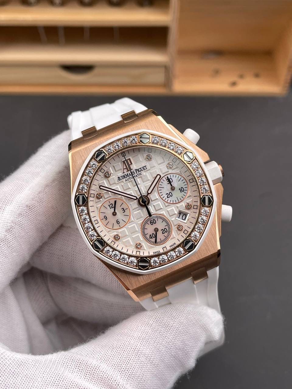 🚀皇家橡树26048 玫金白盘贝母眼睛/37mm/7750机💯