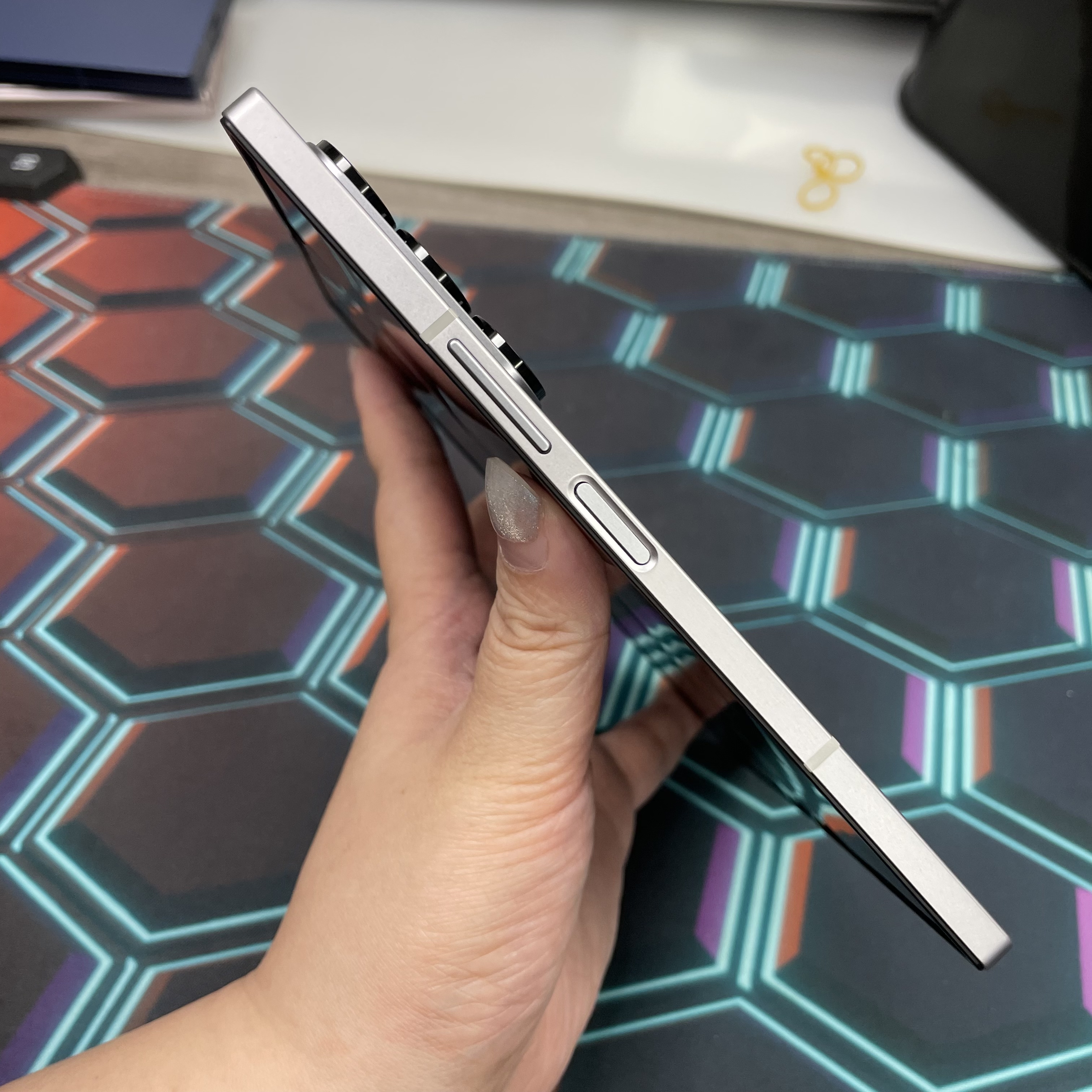 *7327 Galaxy Z Fold 6 勁靚機 12+256GB 銀色 sliver