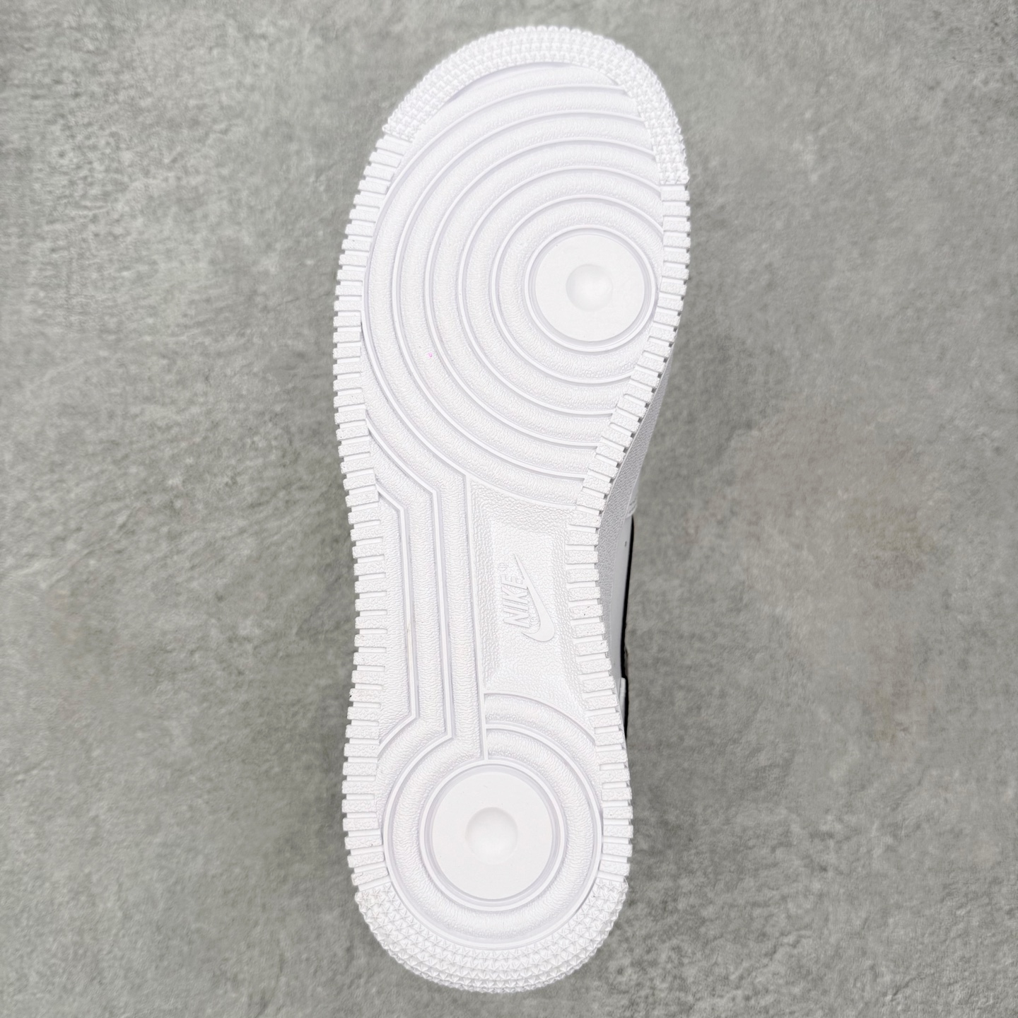 Nike Air Force 1 '07 LV8 HF2898-101