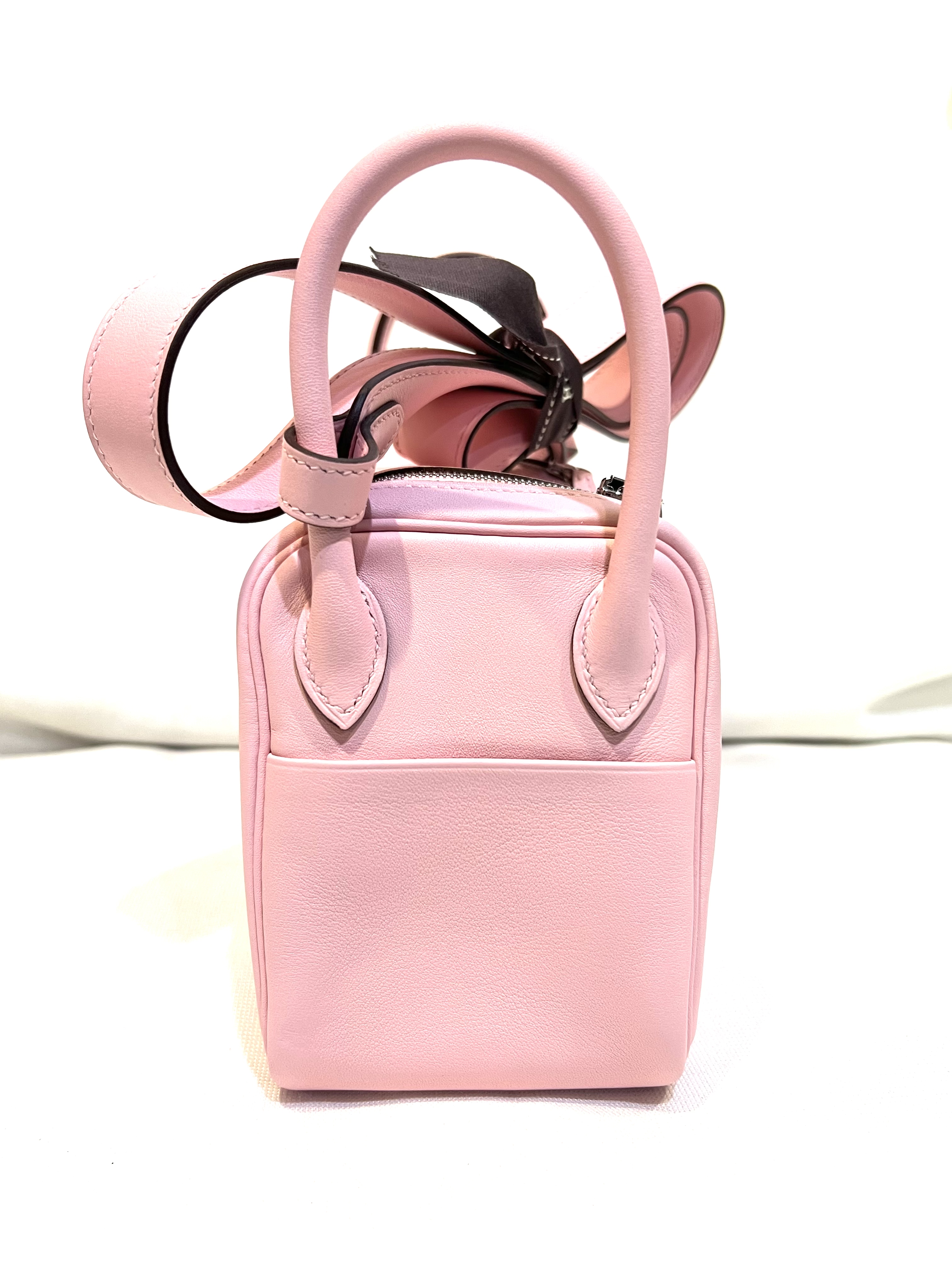 Pre-Owned Hermès Mini Lindy Stamp Z / Product Code: 26041114