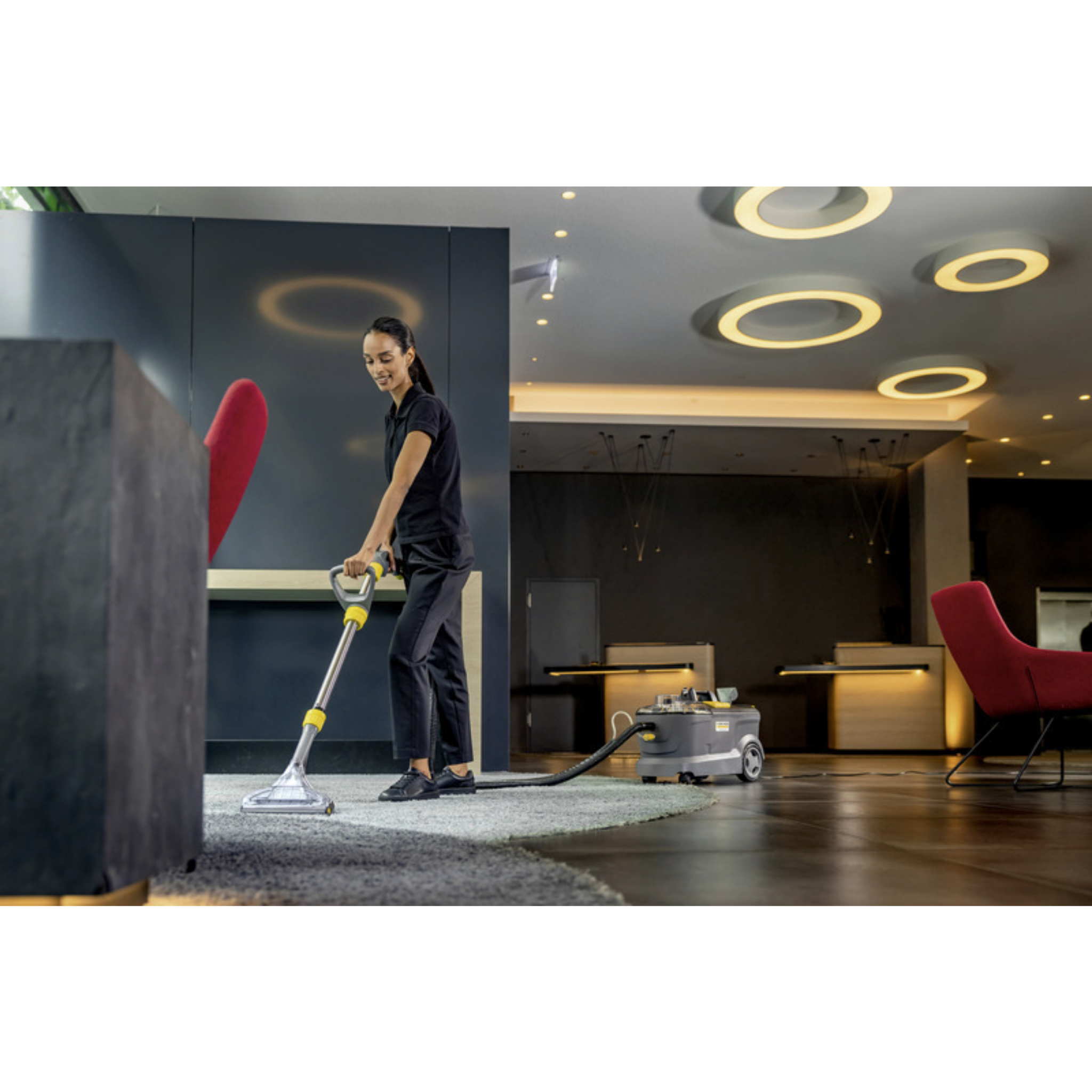 Karcher Puzzi 10/1 Spray Extraction Cleaner (Puzzi 10/1)