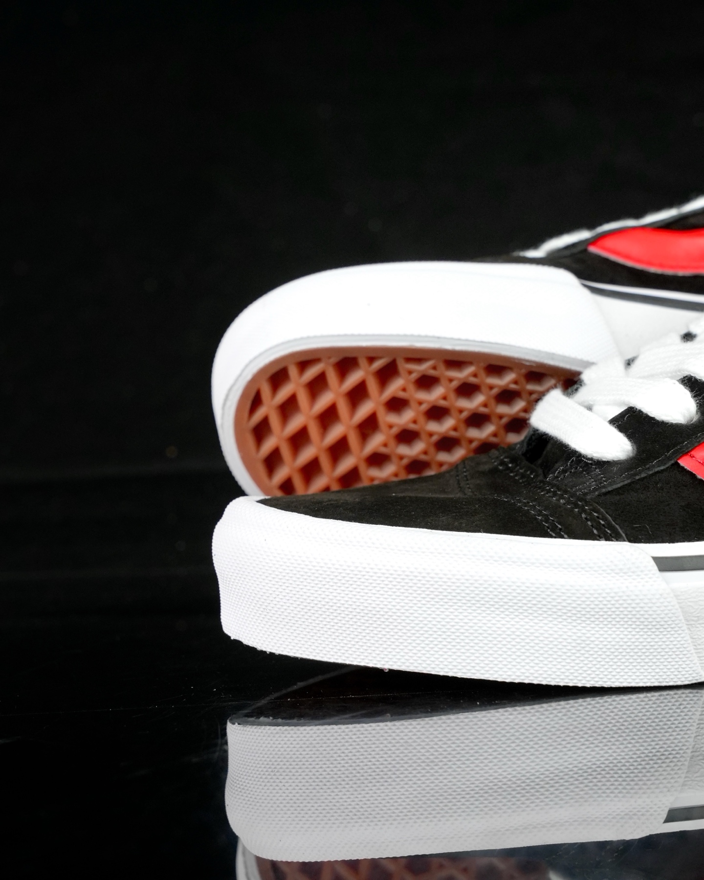Vans Knu Skool