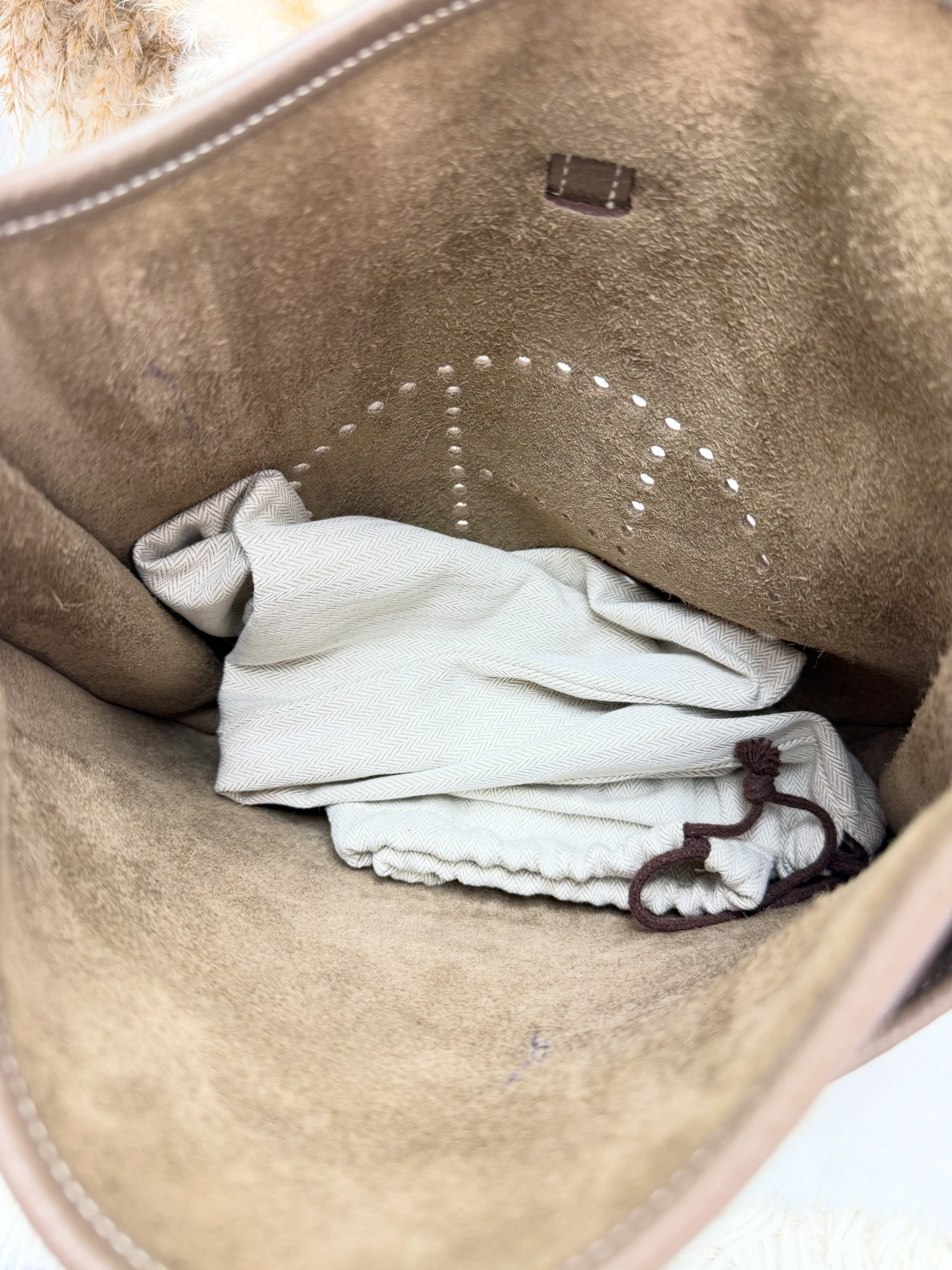 Hermes👜 PRE OWNED 🛍️大象灰evelyne29 🤎框P stamp 有塵袋 💼