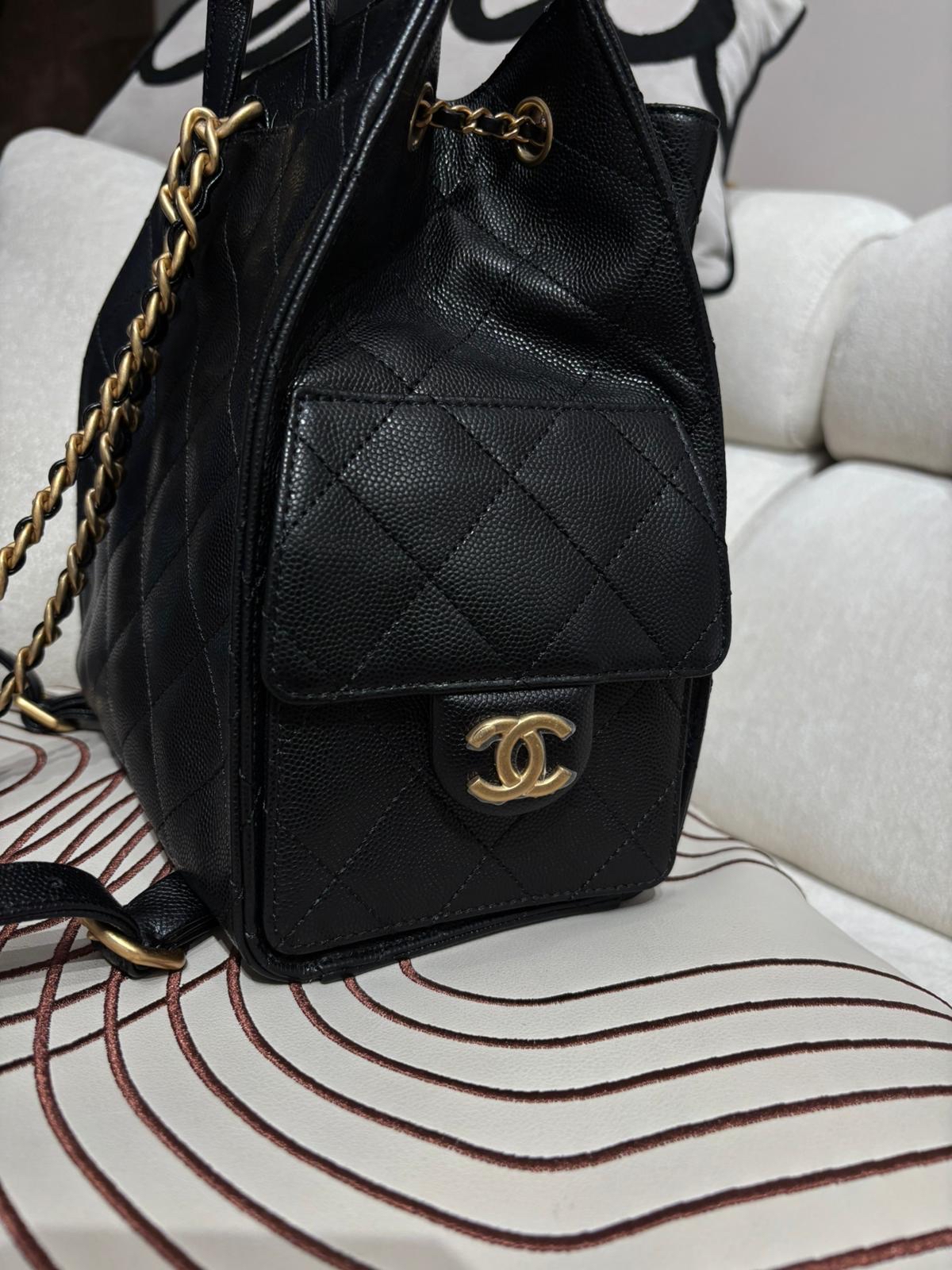 Chanel 25 Backpack 黑色荔枝牛皮金扣 100%Authentic, 98%New ✅晶片✅Dust bag