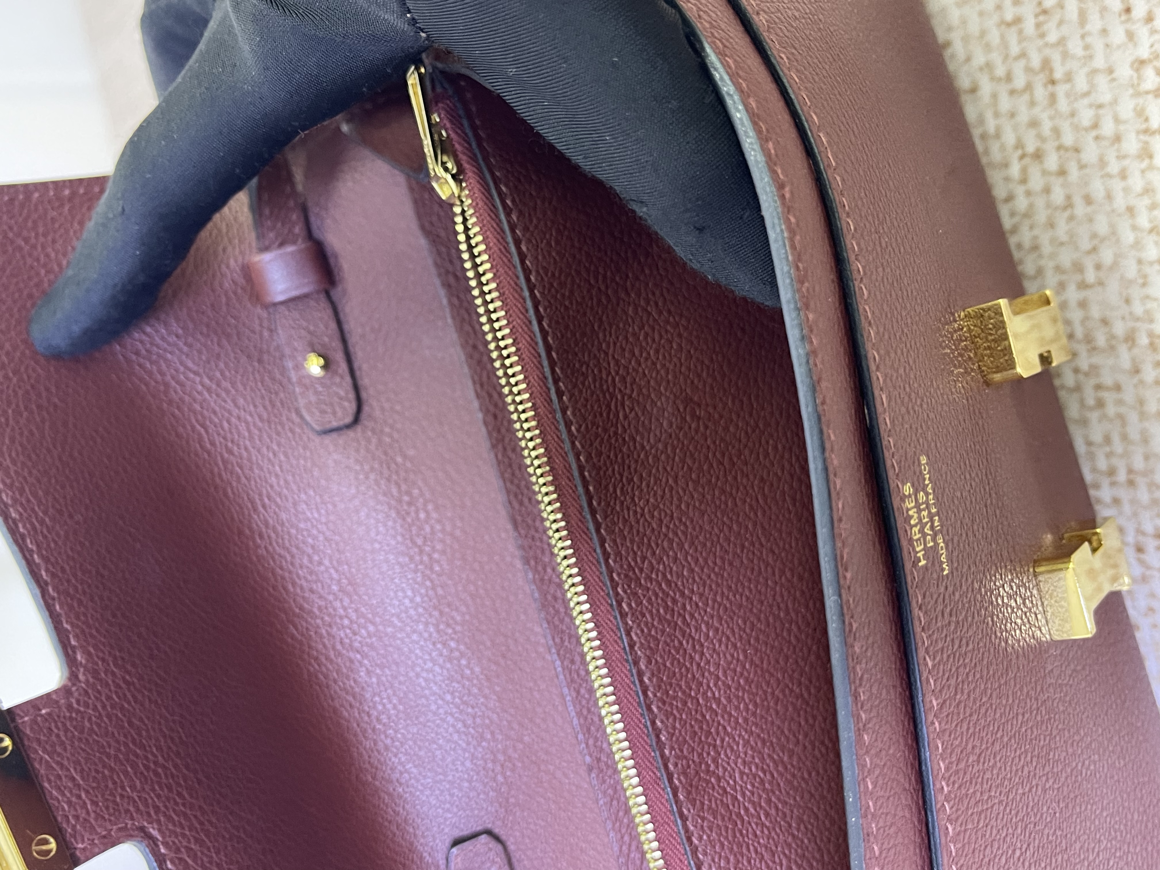 直播貨品 |  [1個-$100 2個-$300］Stamp Z/ BB16