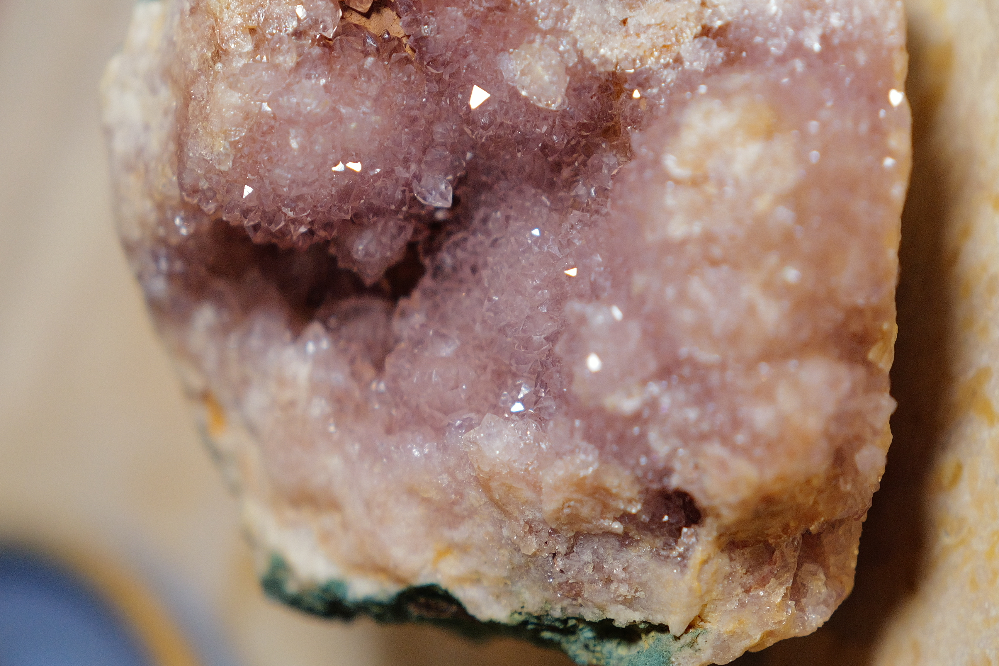 ༒6cm Pink Amethyst Geode༒ PA.7050H3mG13J-RA22*3NF