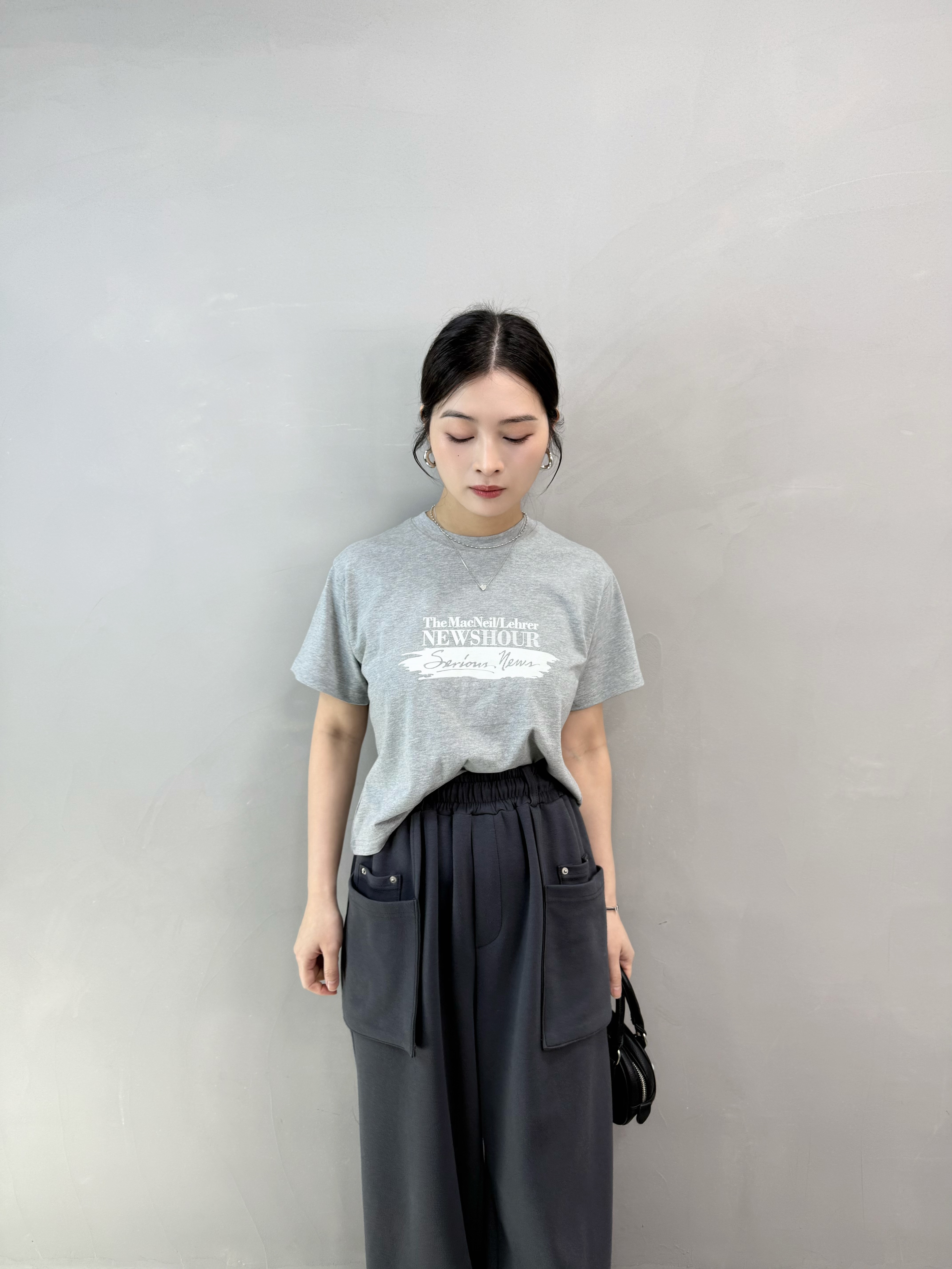 O72 Newshour短tee