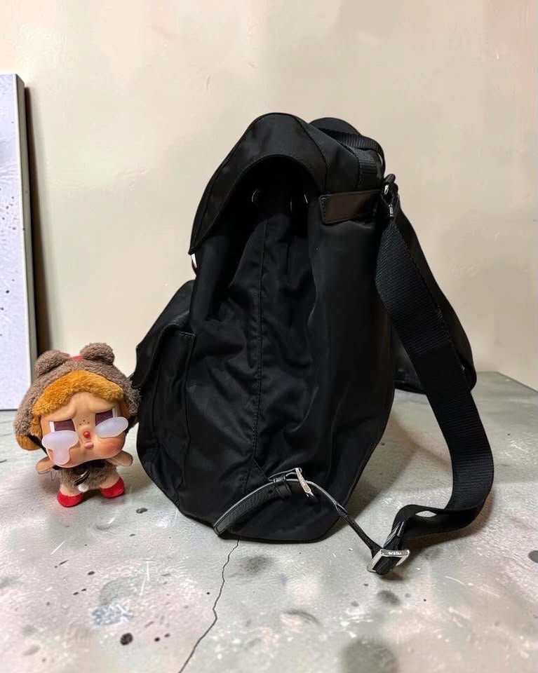 Prada Nylon Backpack  100%Authentic, 98%New ✅dust bag