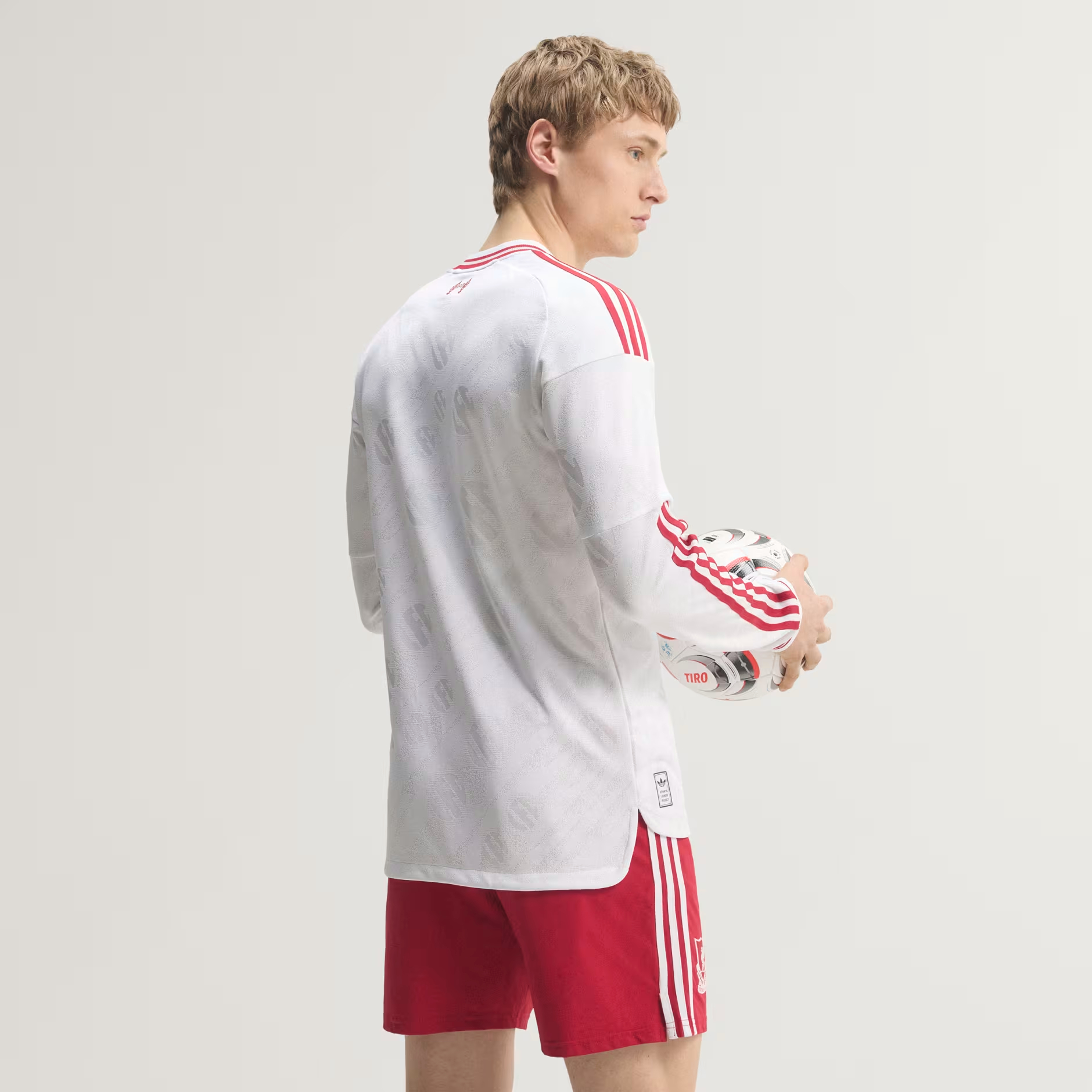 🔖重現歐洲之夜榮耀 Adidas Liverpool 利物浦 2026-27 作客主場球員版球衣 (可加印字章) KB8308