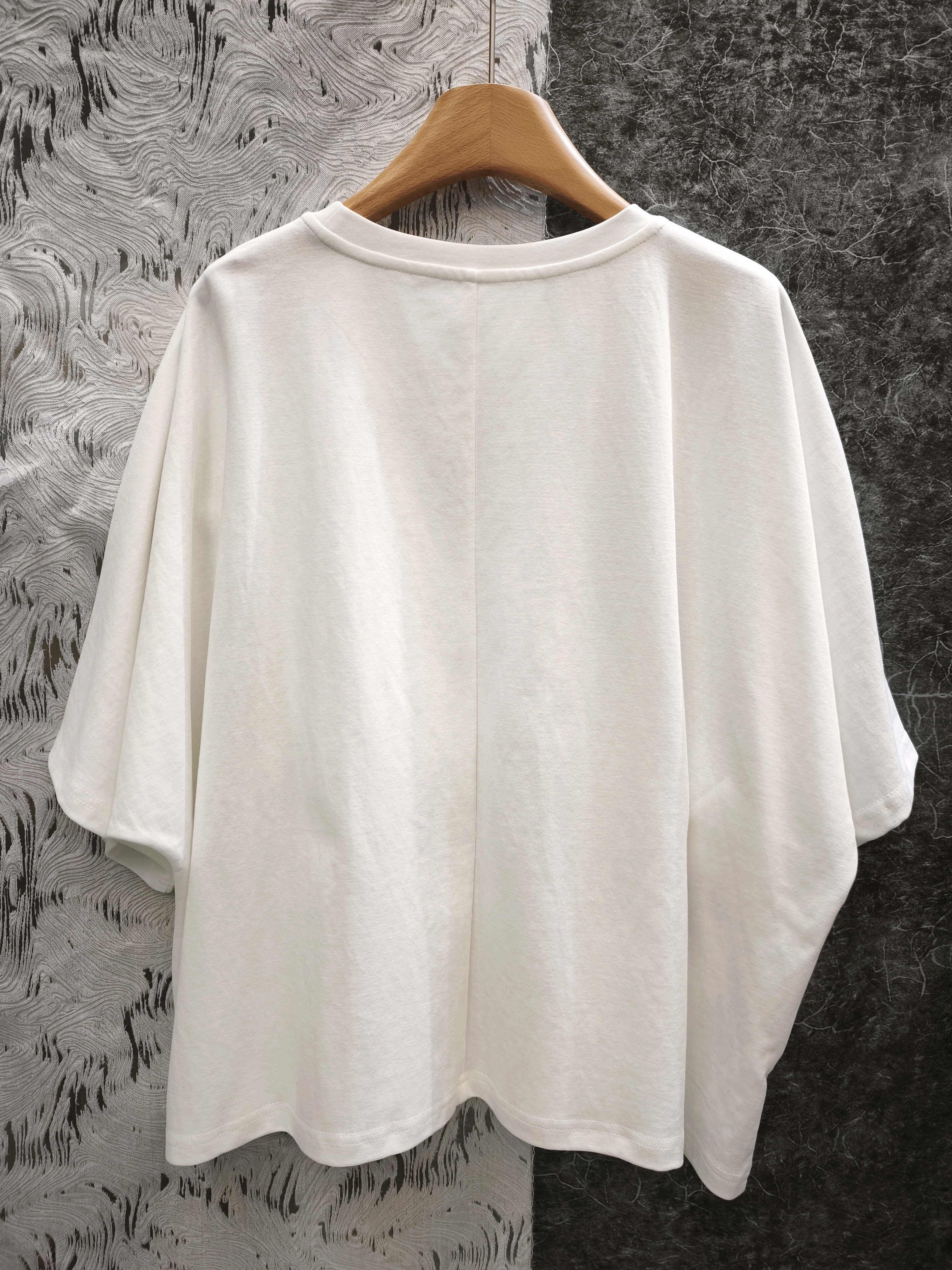 前褶設計寬鬆Tee