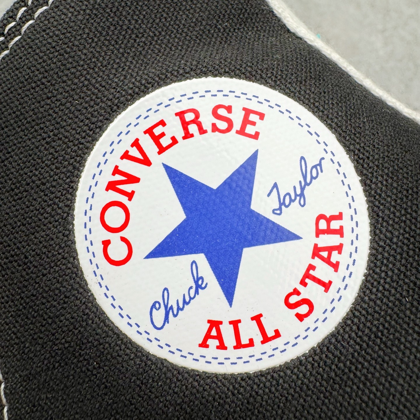Comme des Garçons Play x Converse Chuck 70