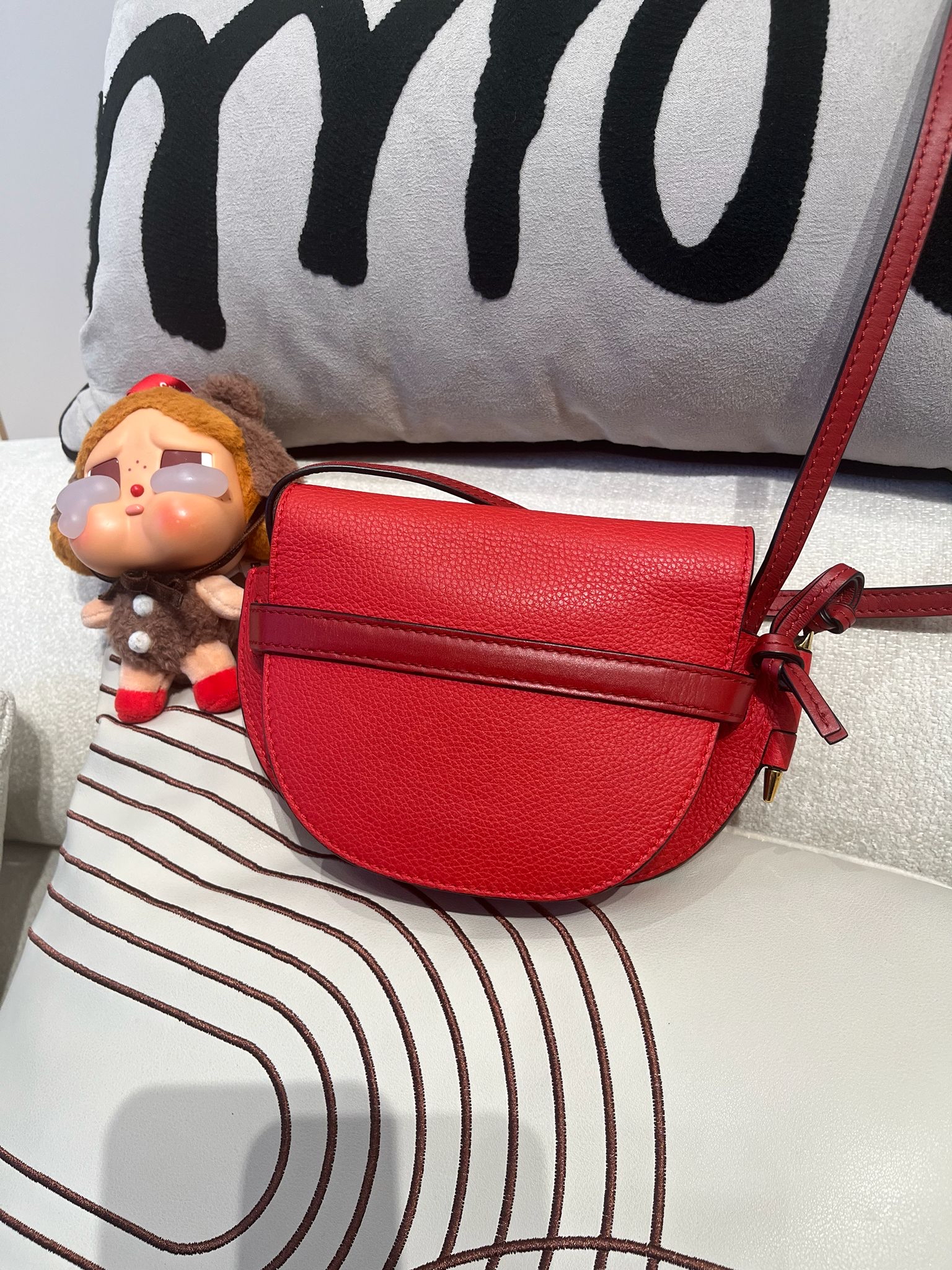 Loewe Mini Gate 100%Authentic, 99%New ✅Dust bag