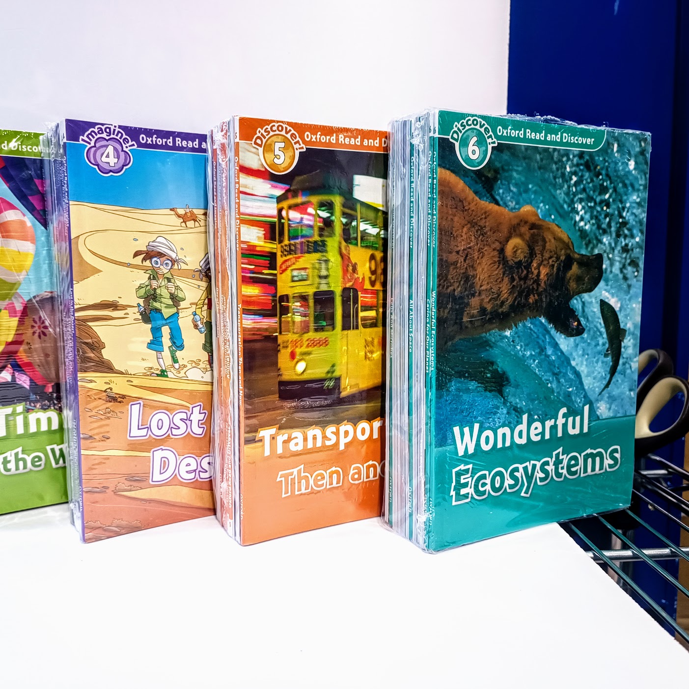 Oxford Read and Discover  Level 1 - Level 6 | 8+ |Non-fiction graded reader series with cross-curricular content for primary | 牛津​閱讀與​探索​發現 | C01