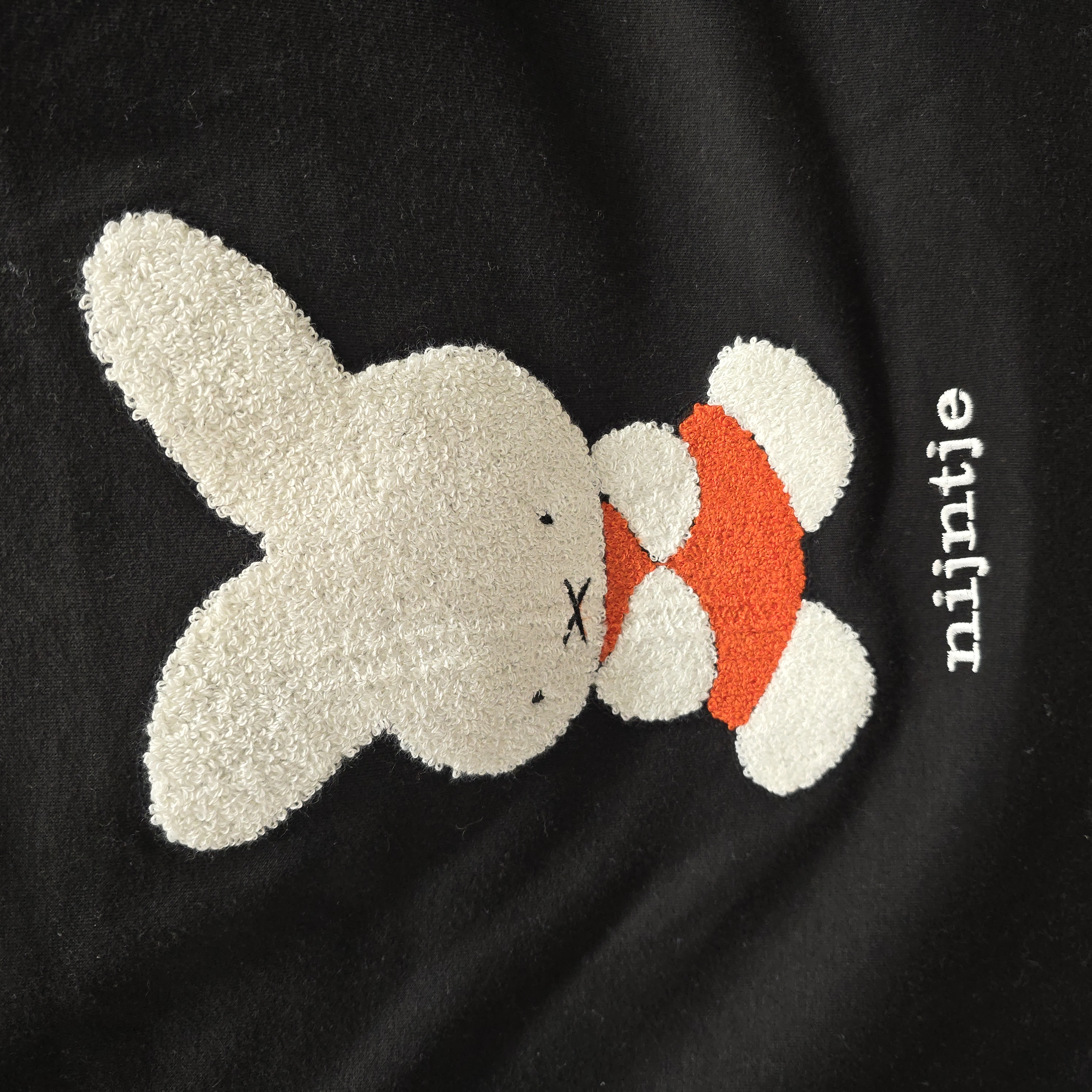 miffy 70th 拉鏈開胸 衛衣 毛毛刺繡 