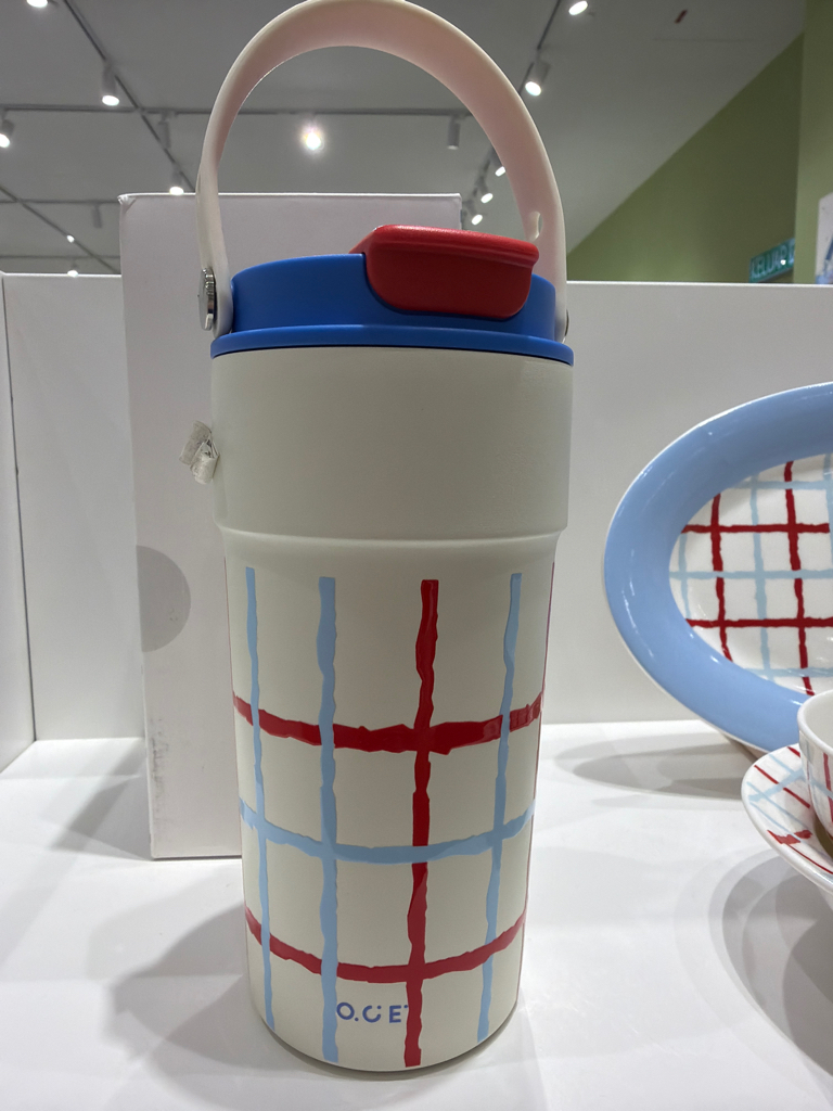 Overture Mega Cup