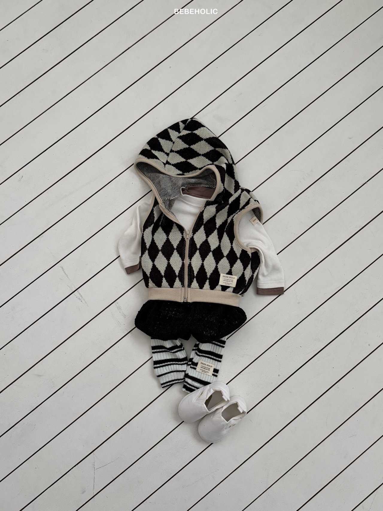 🌸預訂 韓國直送🌸🇰🇷BEBEHOLIC三色菱格連帽背心拉鍊外套