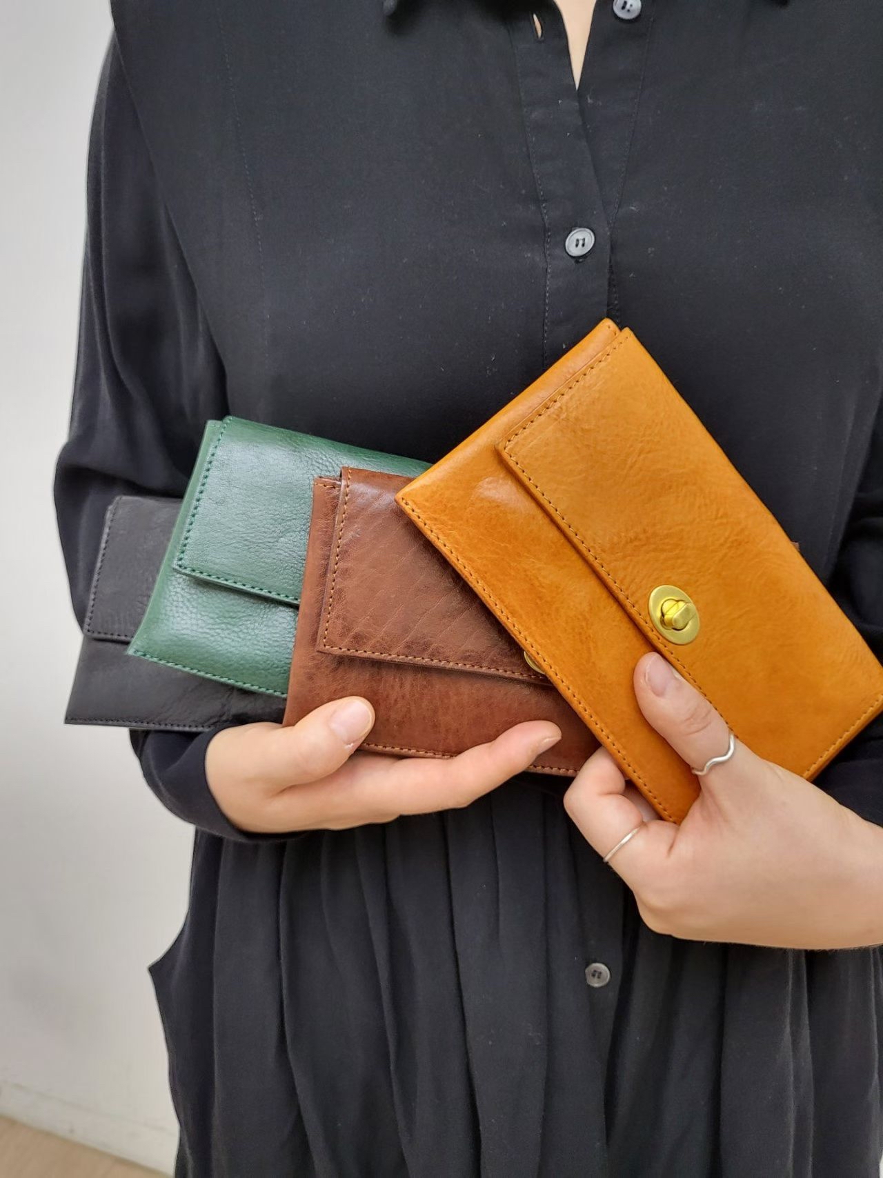 VE OY 手工牛皮長銀包套裝