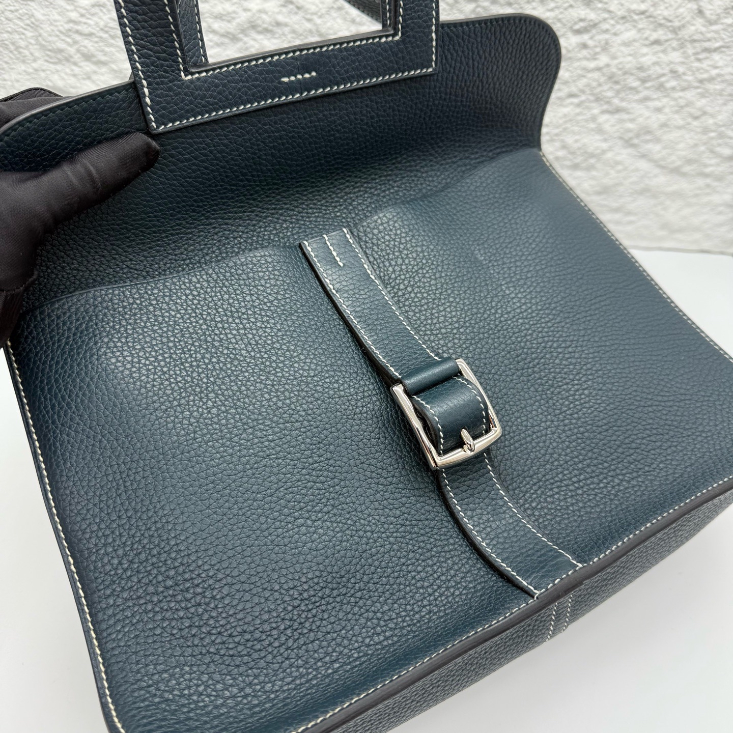Pre-Owned HERMÉS Halzan 31 Stamp C / Product Code: 081422